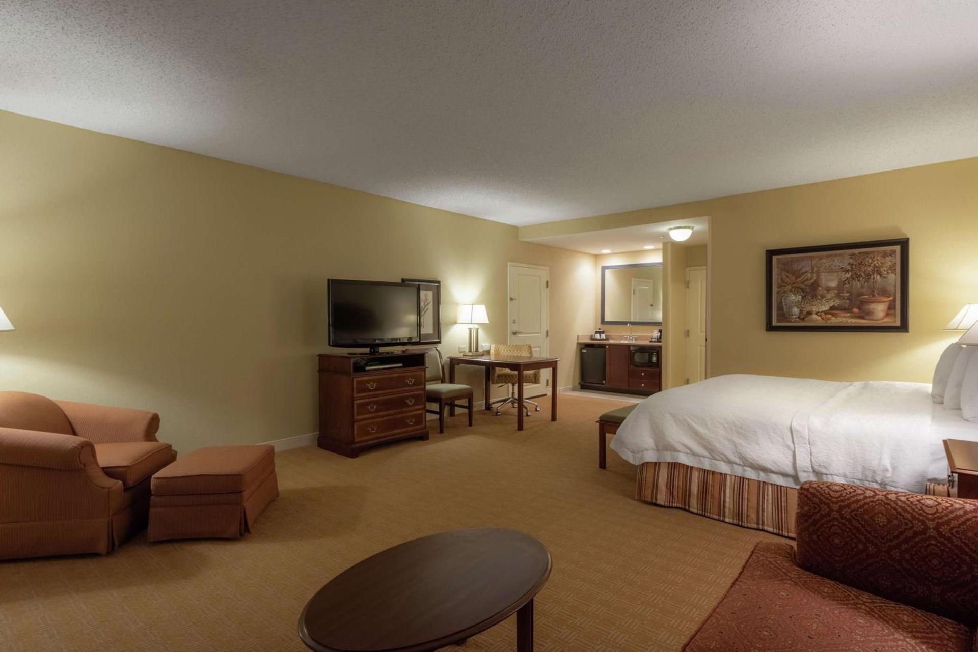 Hampton Inn & Suites - Vicksburg photo 58