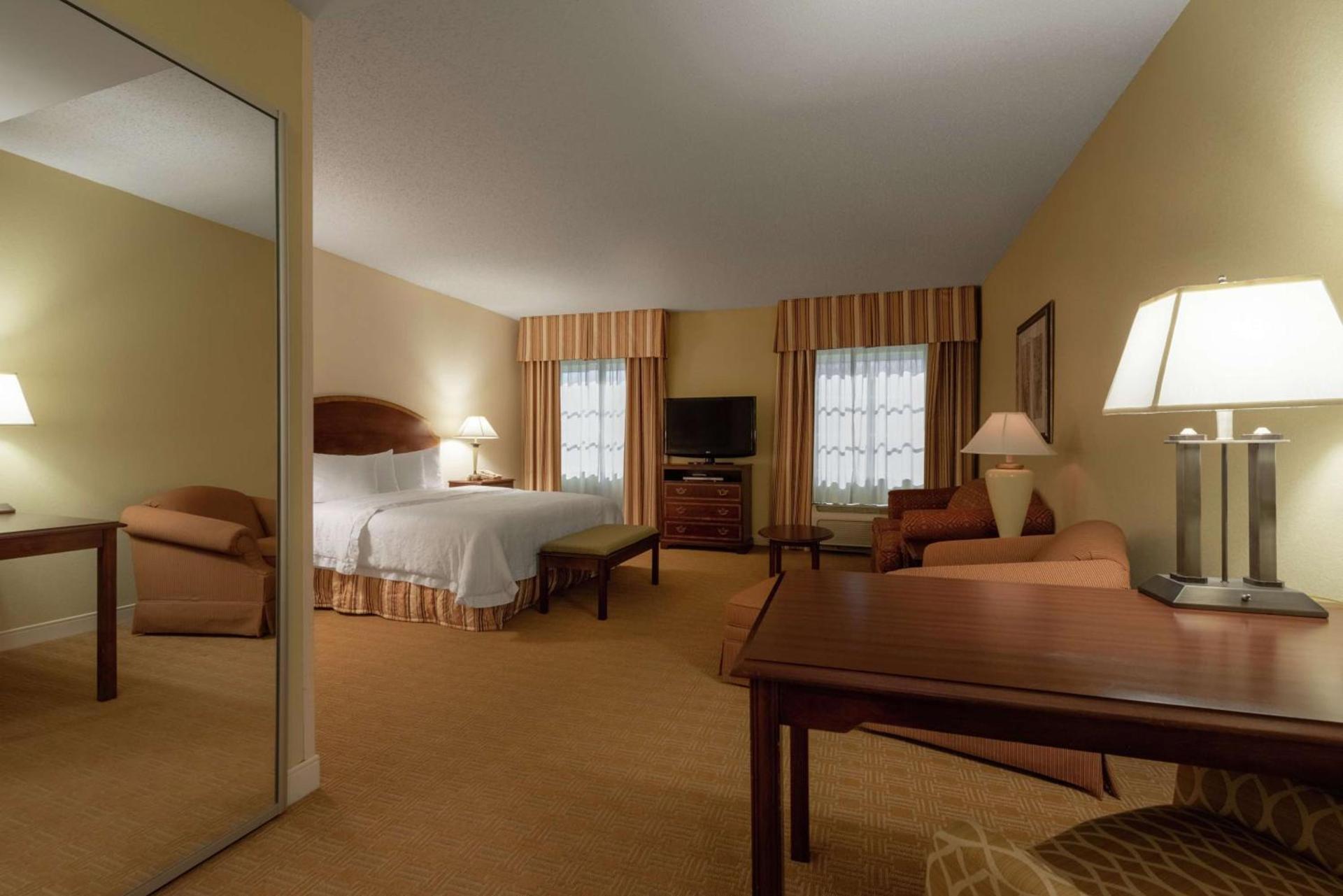 Hampton Inn & Suites - Vicksburg photo 65