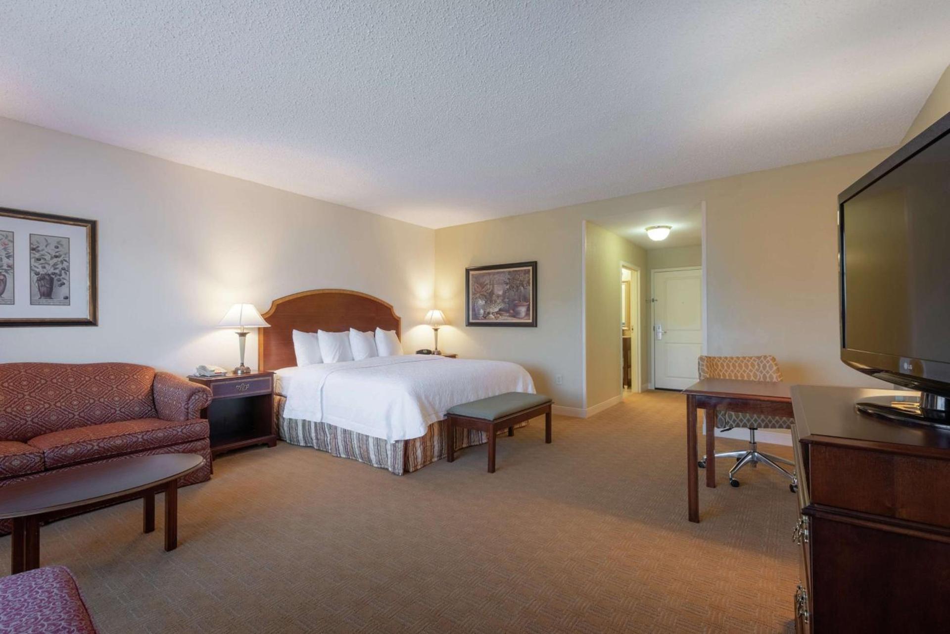 Hampton Inn & Suites - Vicksburg photo 71