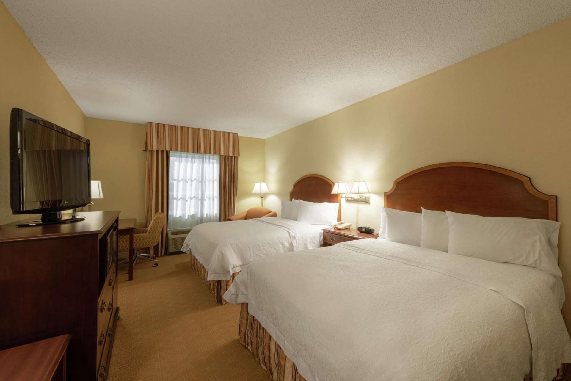 Hampton Inn & Suites - Vicksburg photo 72
