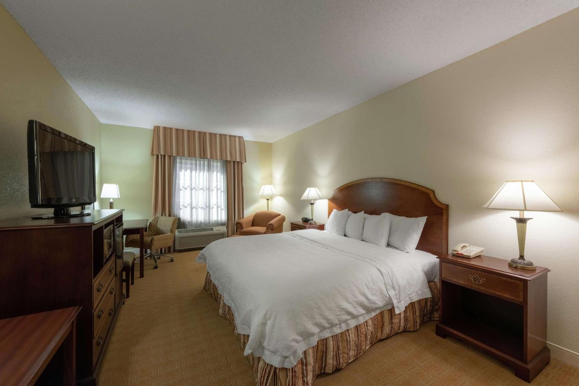 Hampton Inn & Suites - Vicksburg photo 70