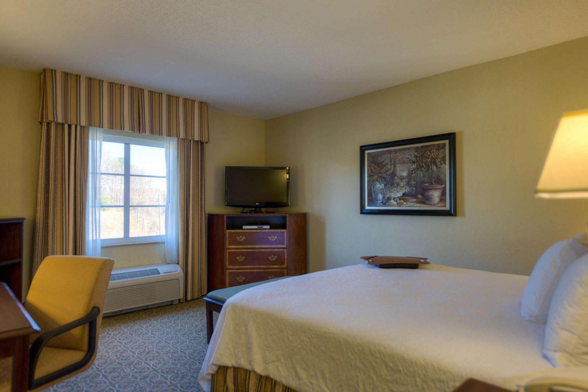 Hampton Inn & Suites - Vicksburg photo 76