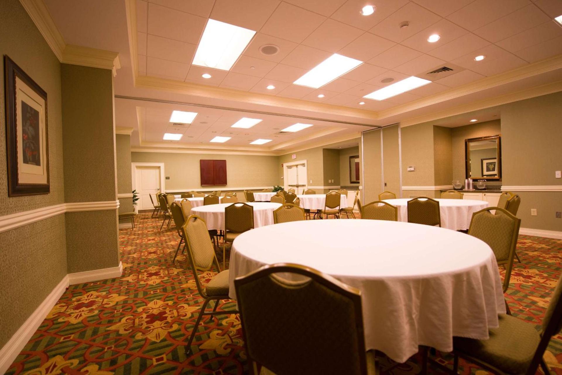 Hampton Inn & Suites - Vicksburg photo 82