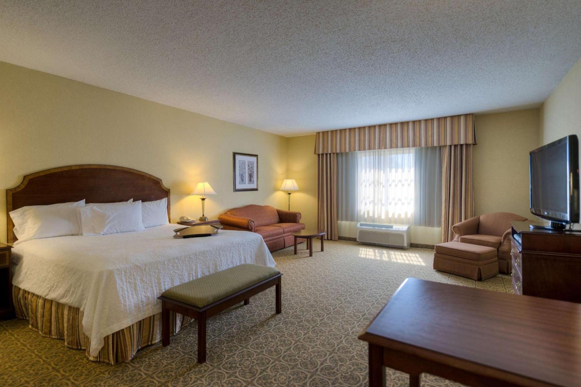 Hampton Inn & Suites - Vicksburg photo 78