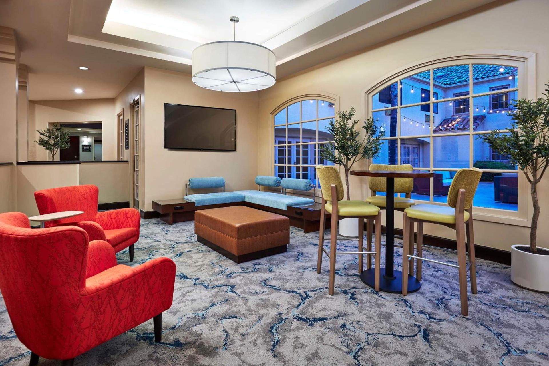 Hilton Garden Inn Valencia Six Flags photo 6