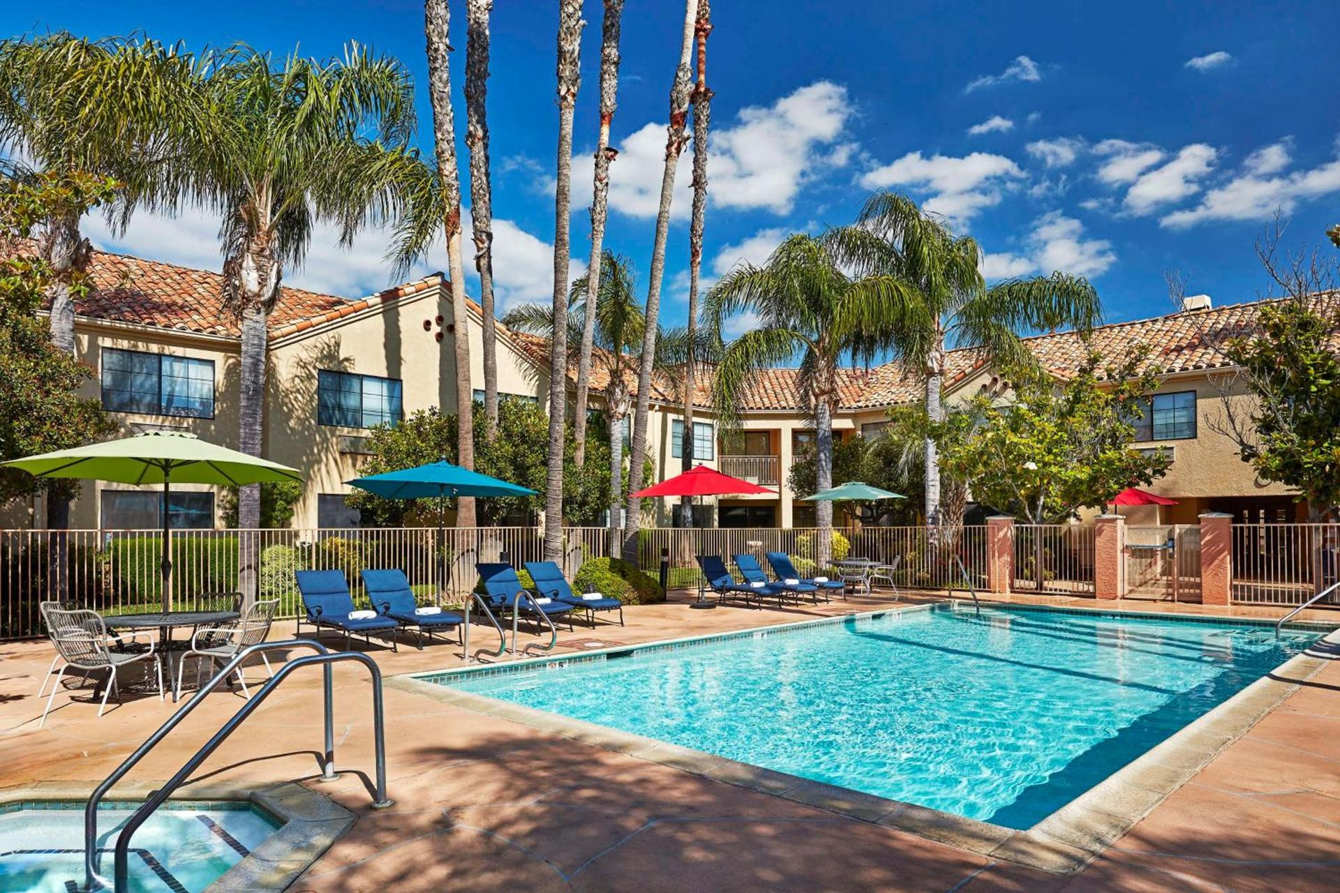 Hilton Garden Inn Valencia Six Flags photo 8