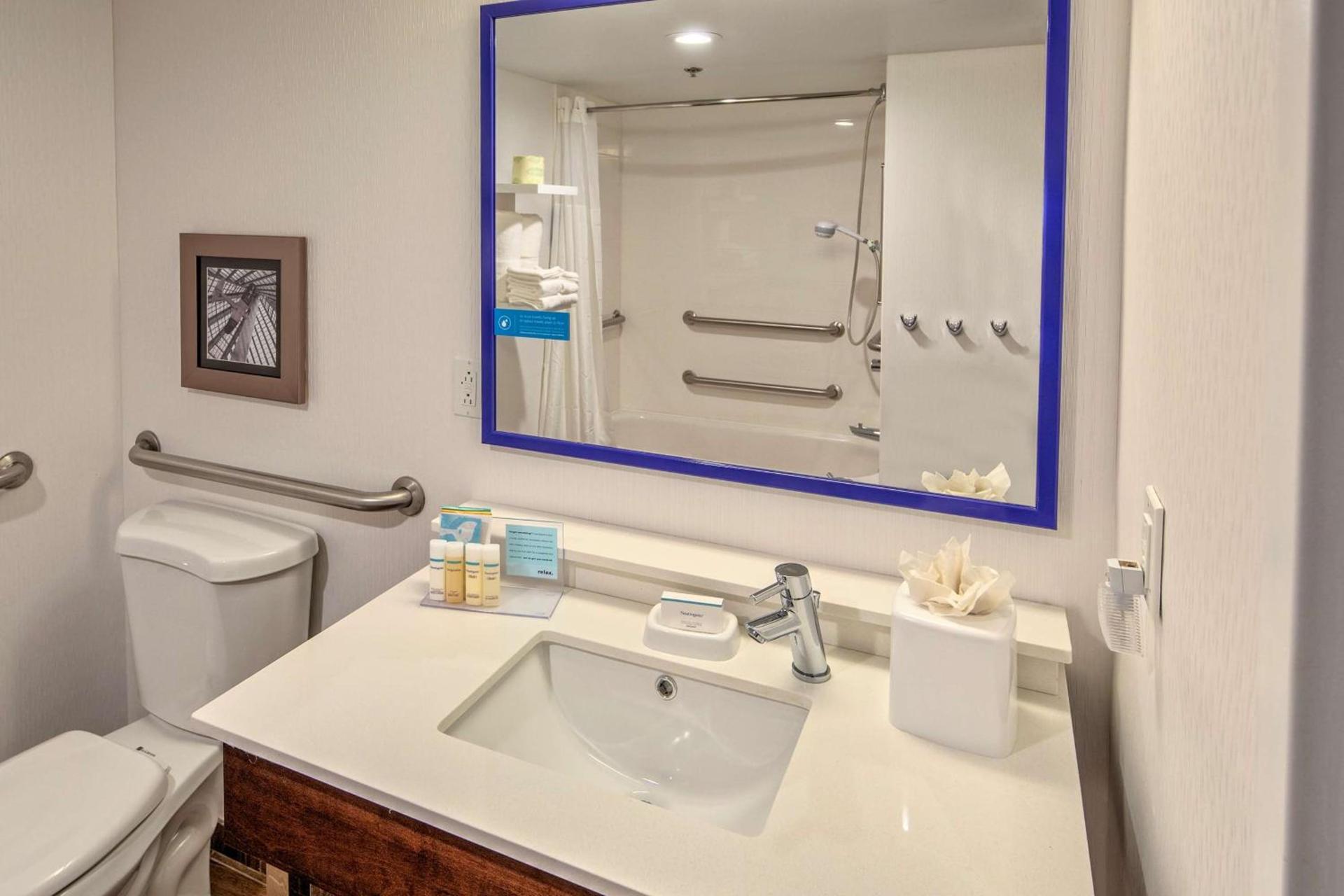 Hampton Inn Dumfries/Quantico photo 26