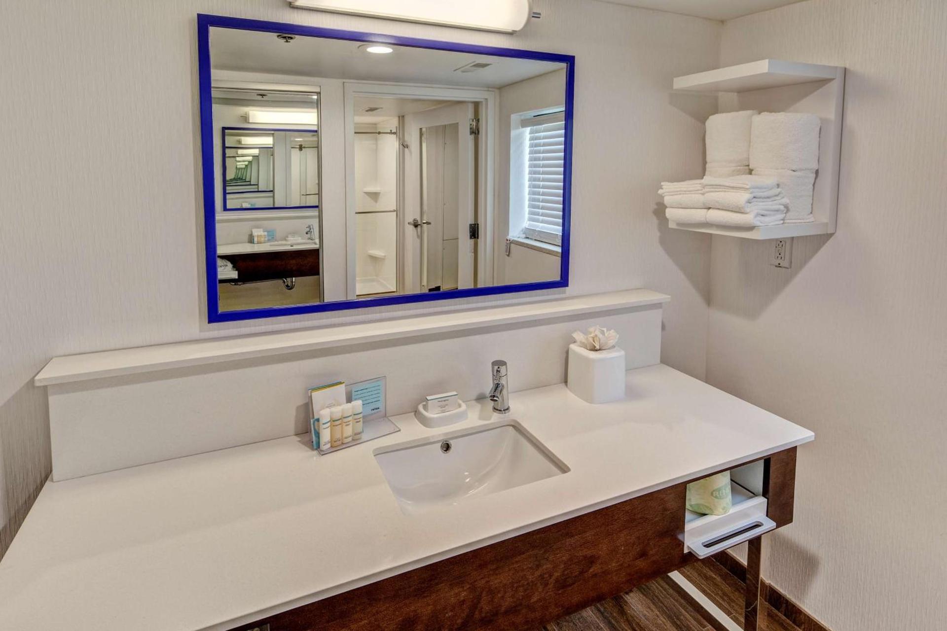 Hampton Inn Dumfries/Quantico photo 28