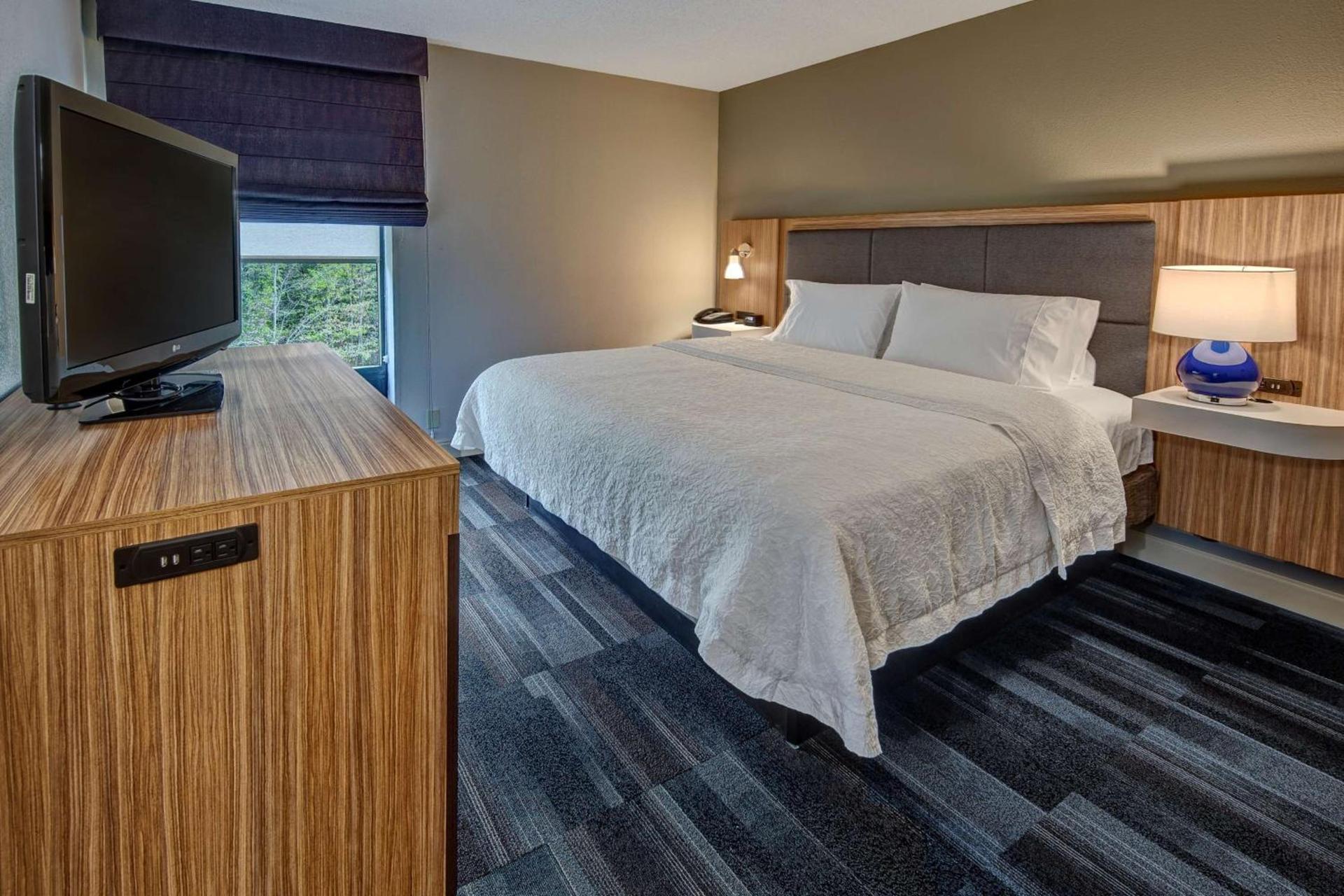 Hampton Inn Dumfries/Quantico photo 35