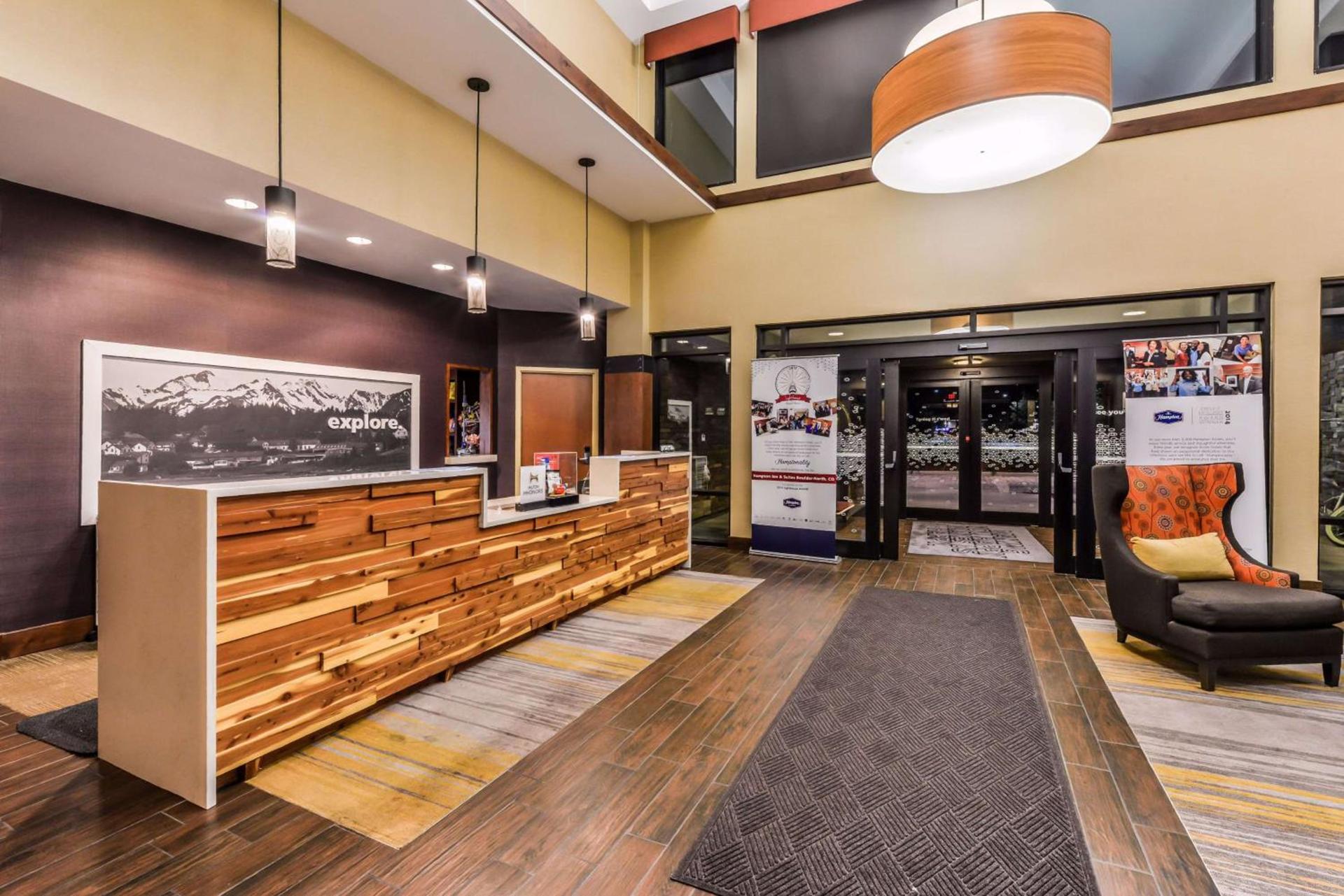 Hampton Inn & Suites Boulder North photo 9
