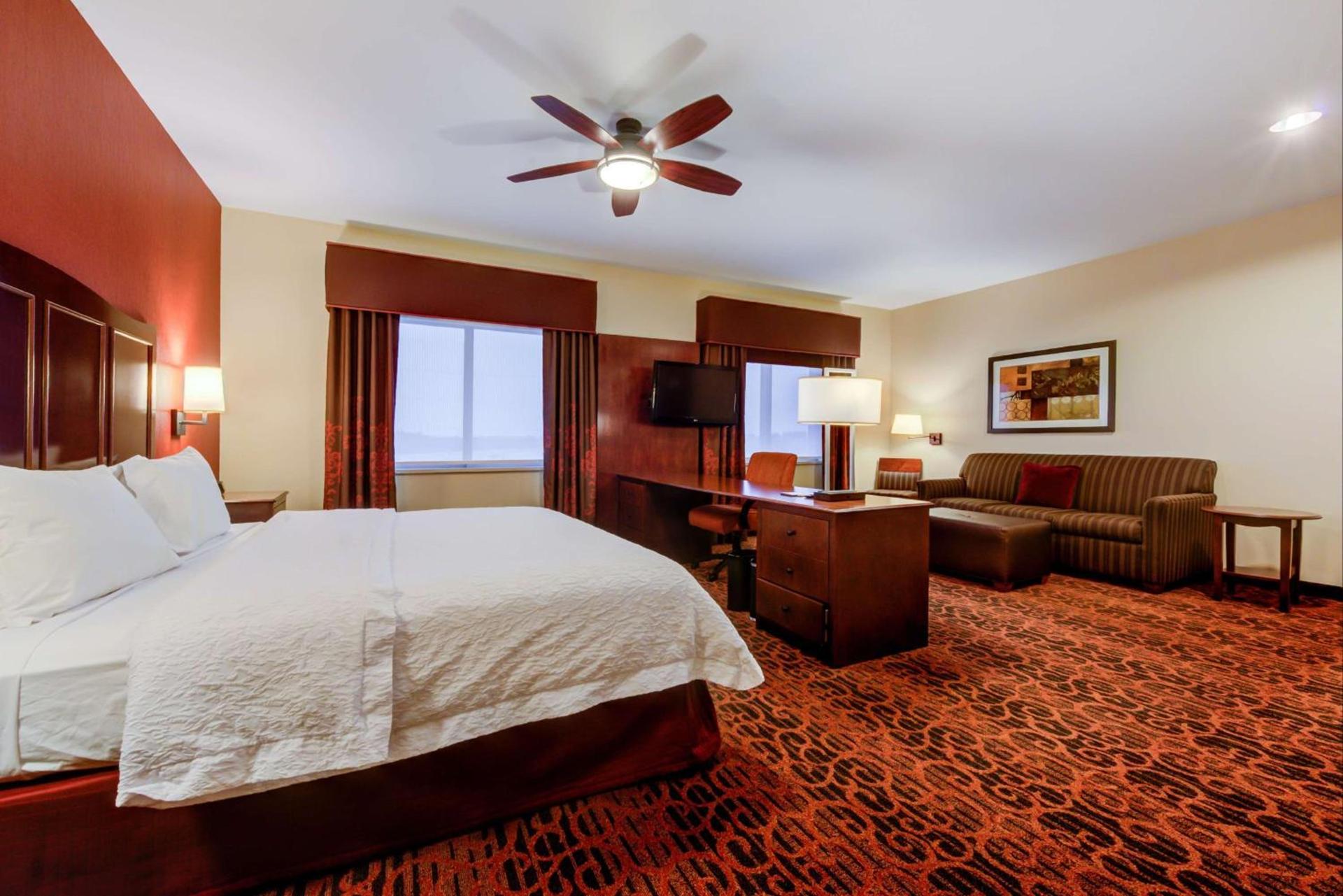 Hampton Inn & Suites Boulder North photo 30