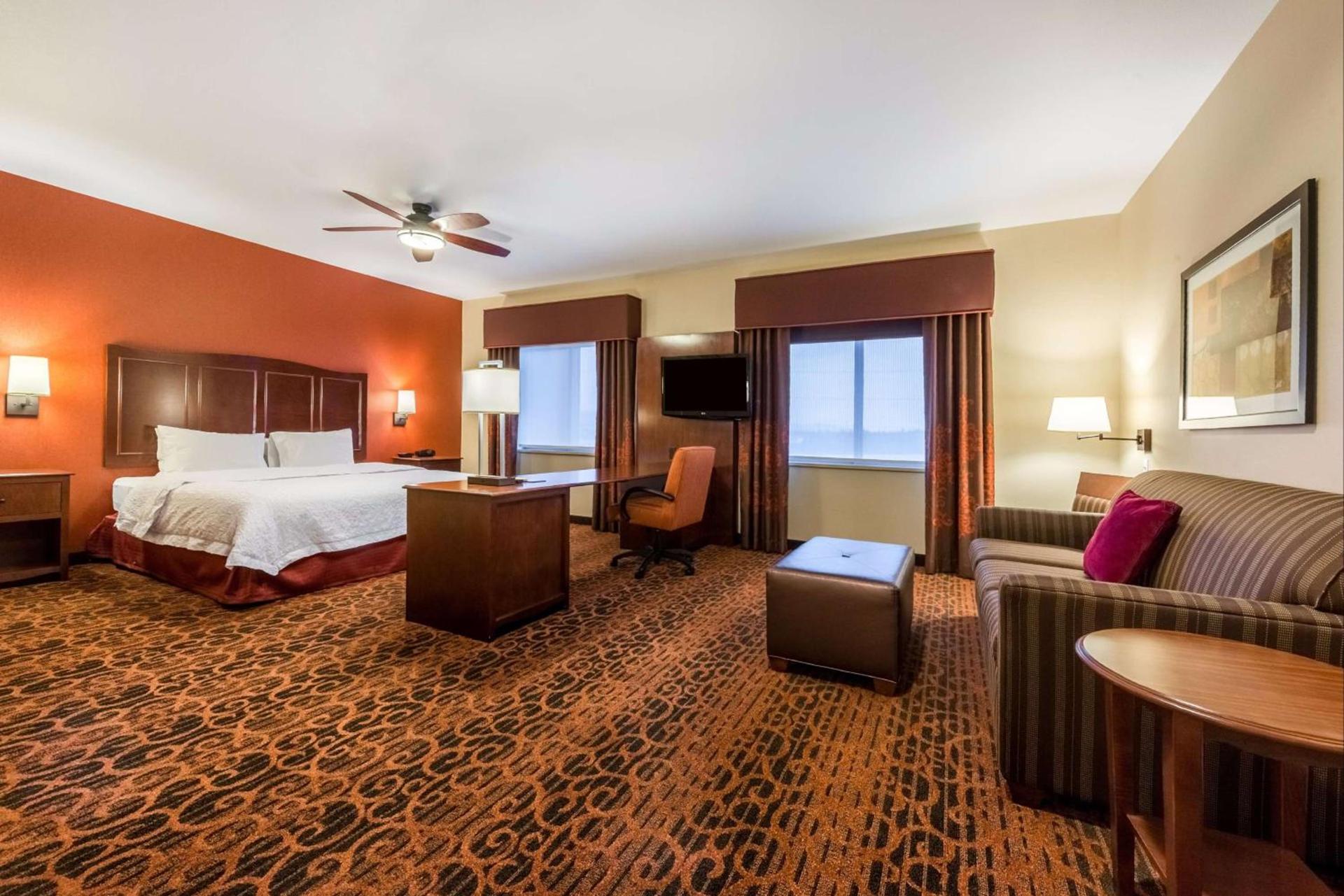 Hampton Inn & Suites Boulder North photo 32