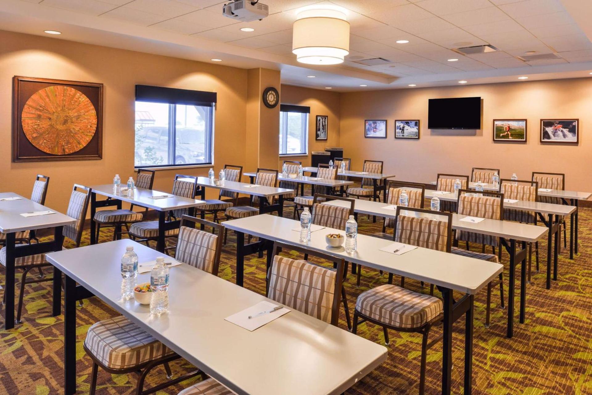 Hampton Inn & Suites Boulder North photo 45