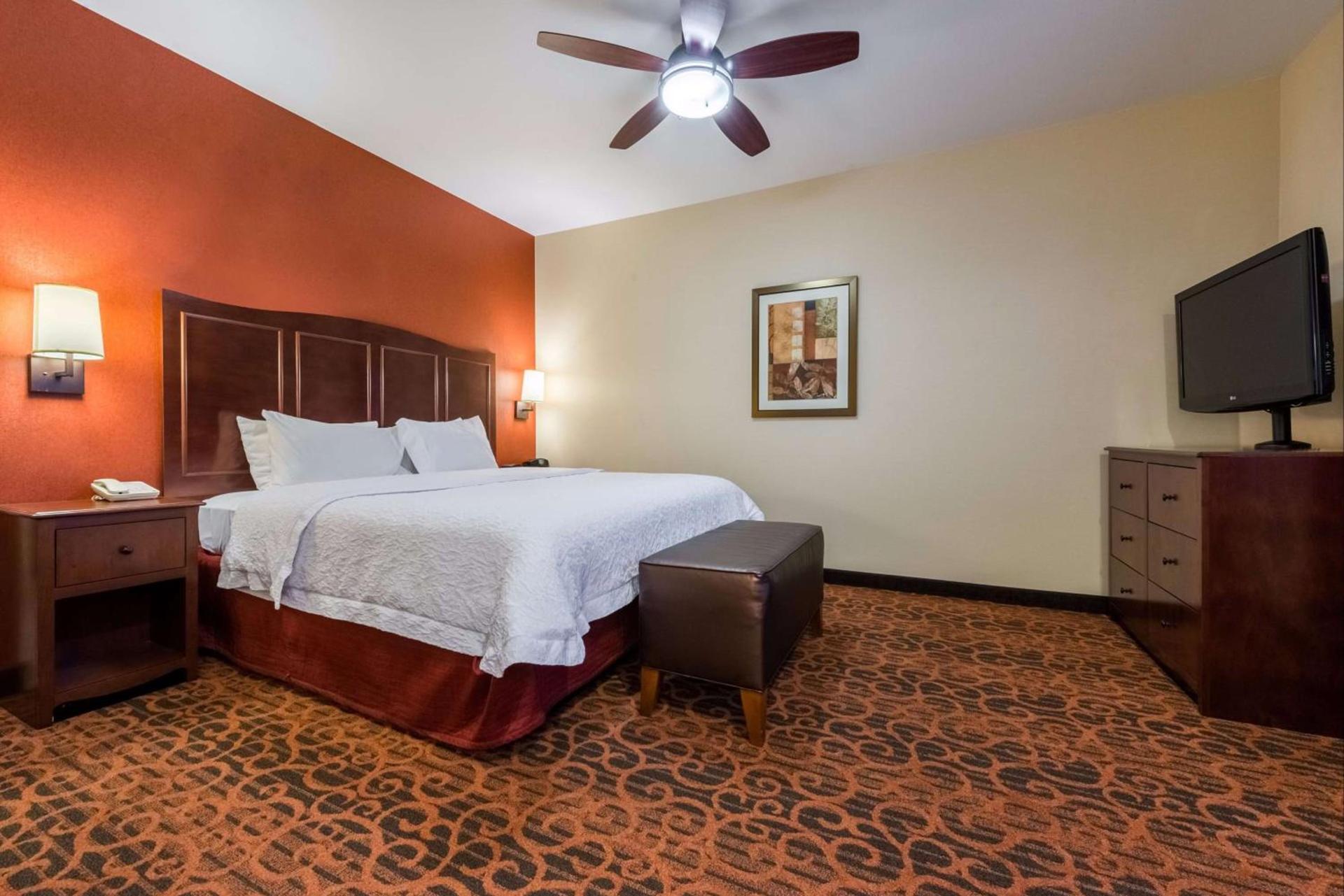 Hampton Inn & Suites Boulder North photo 46
