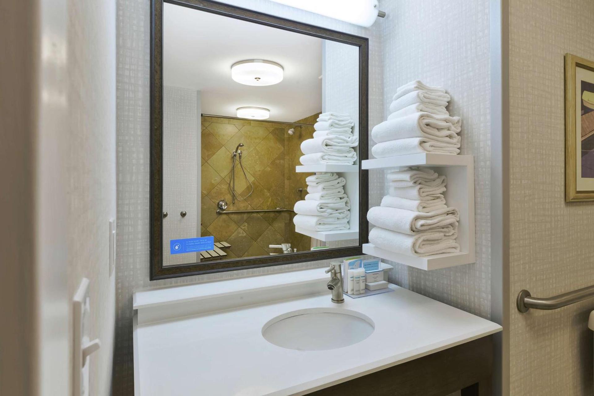 Hampton Inn & Suites Wells-Ogunquit photo 17