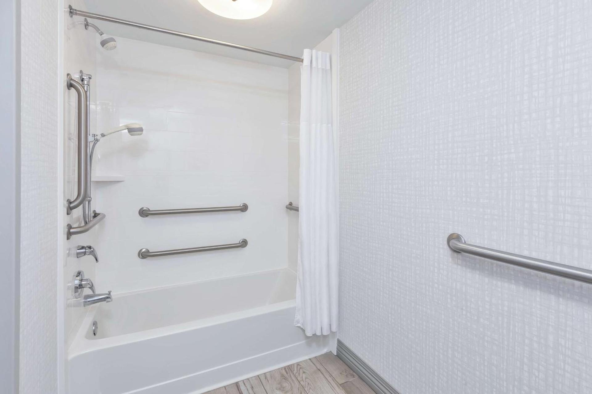 Hampton Inn & Suites Wells-Ogunquit photo 18