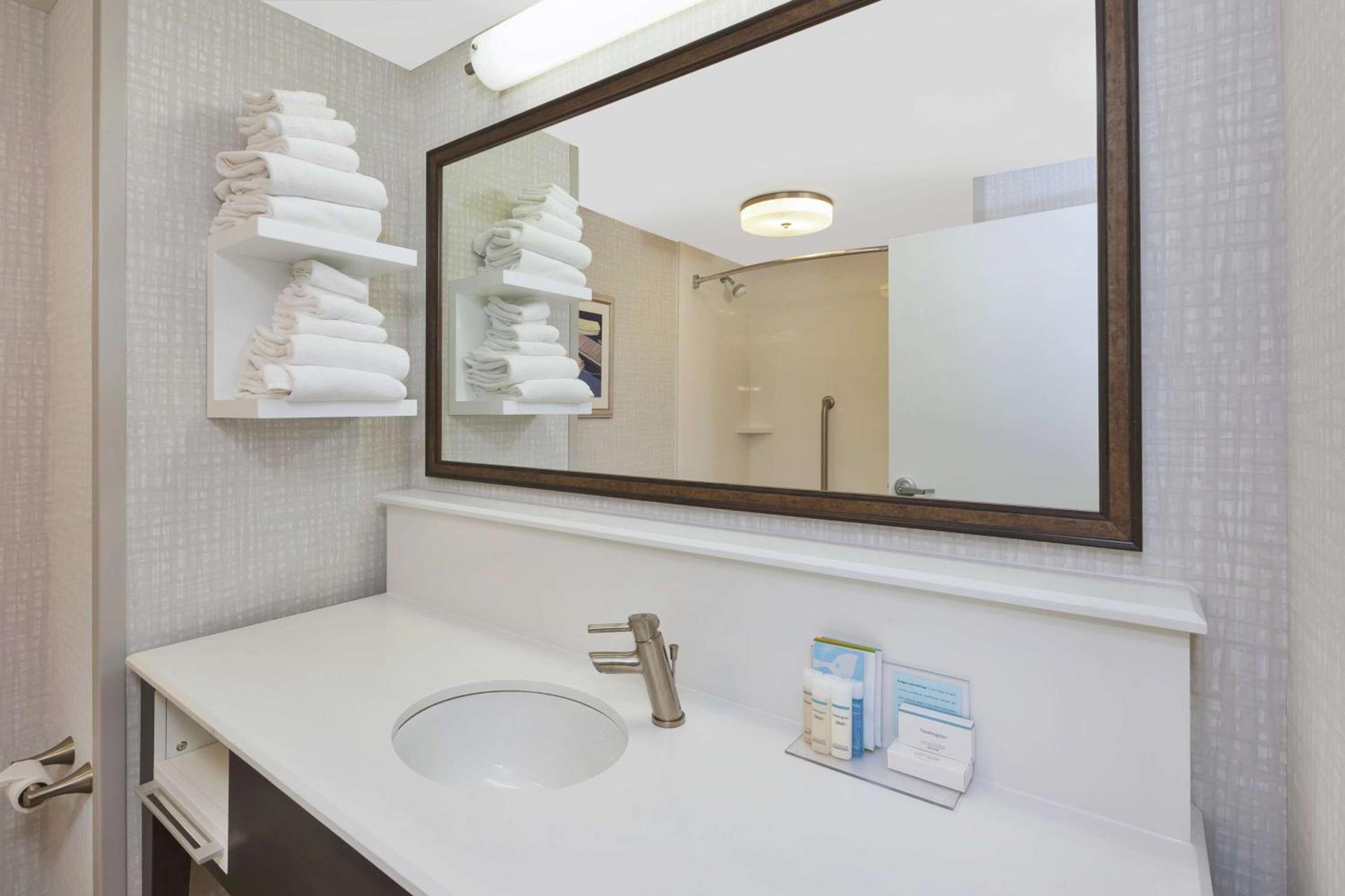 Hampton Inn & Suites Wells-Ogunquit photo 39