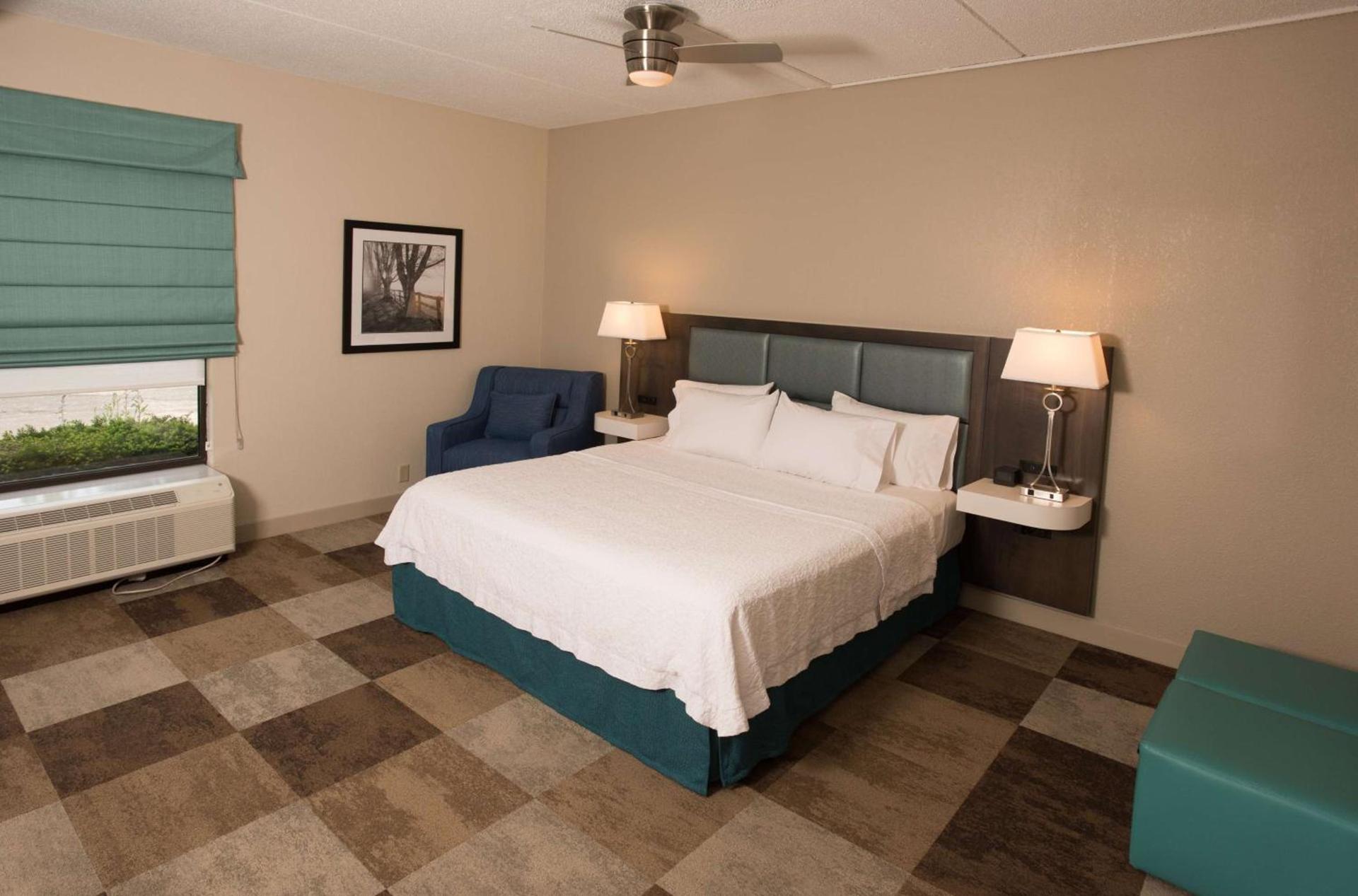 Hampton Inn Wooster photo 19