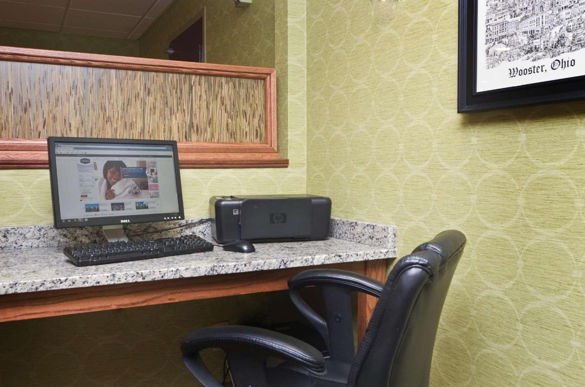 Hampton Inn Wooster photo 32