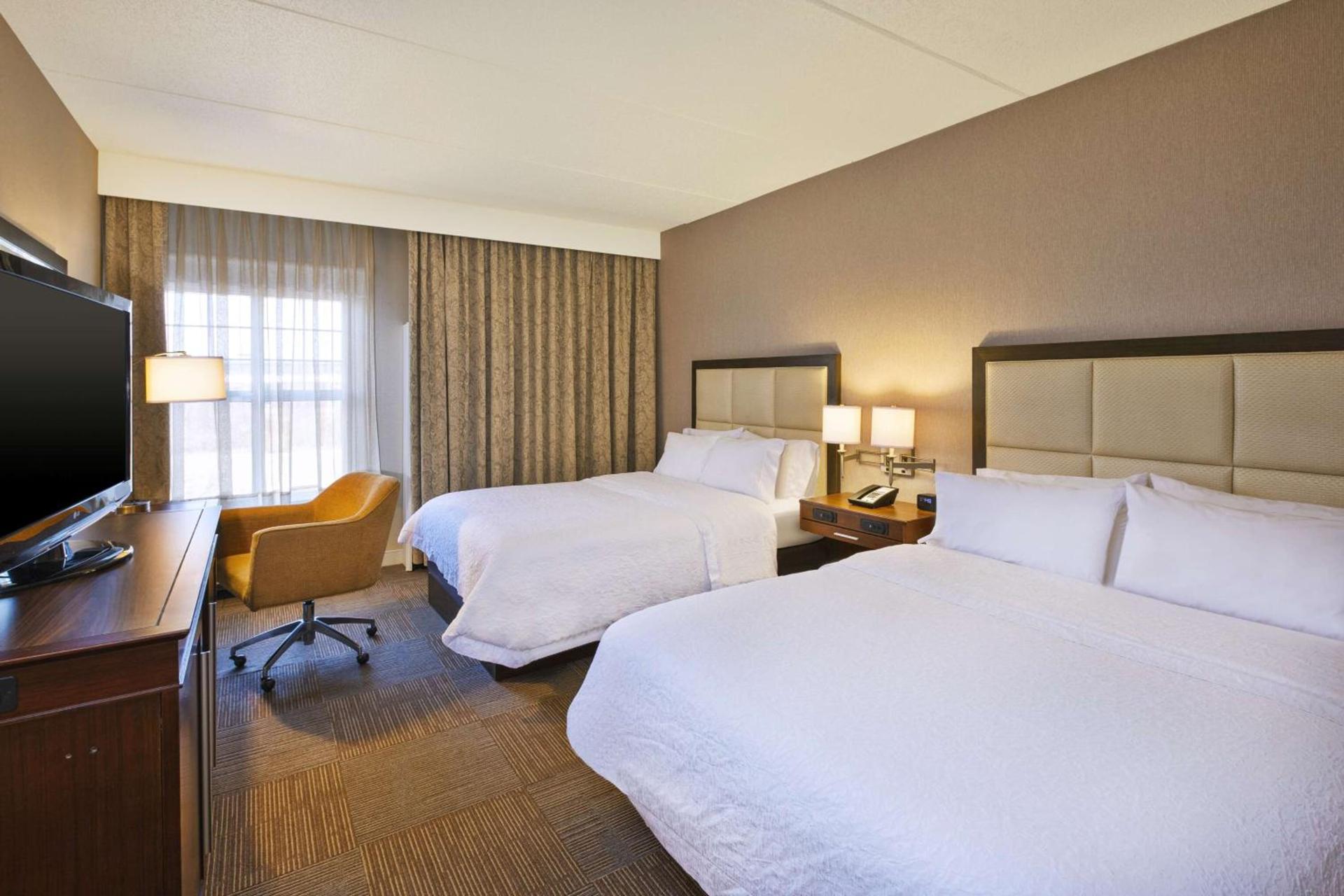 Hampton Inn & Suites Providence-Warwick Airport photo 28