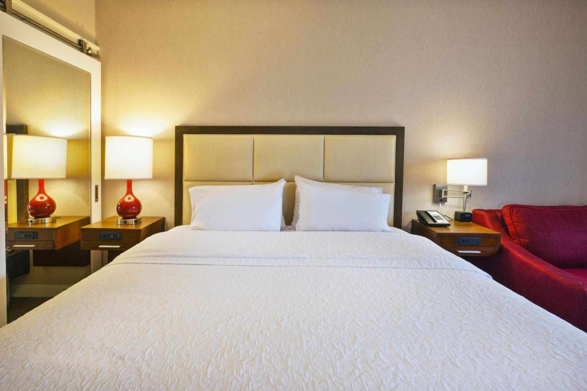 Hampton Inn & Suites Providence-Warwick Airport photo 33