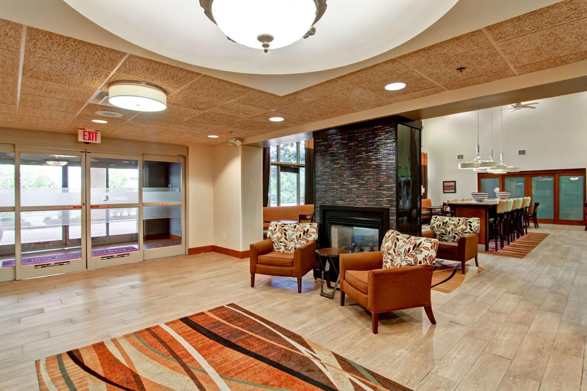 Hampton Inn & Suites Leesburg photo 6