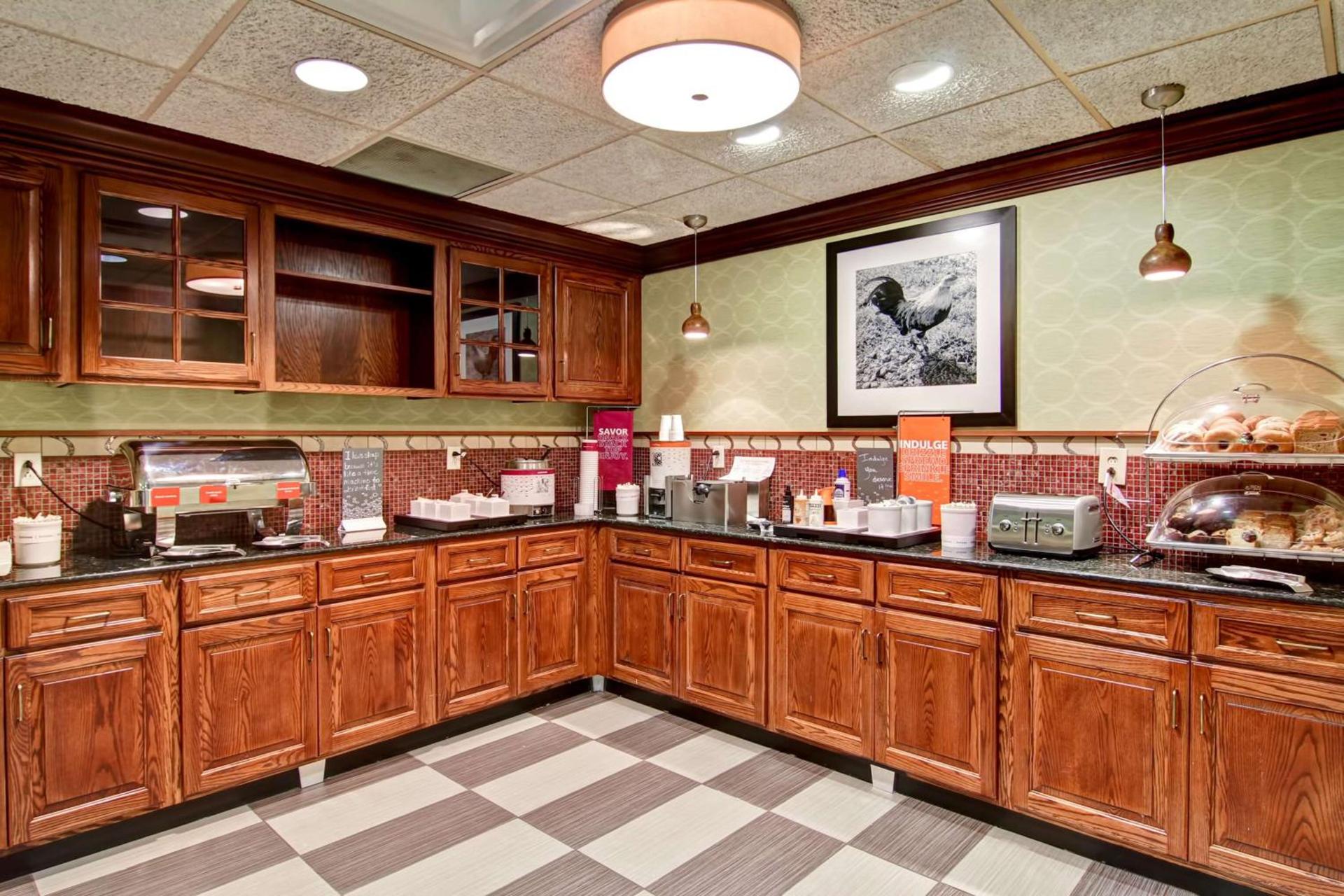 Hampton Inn & Suites Leesburg photo 13