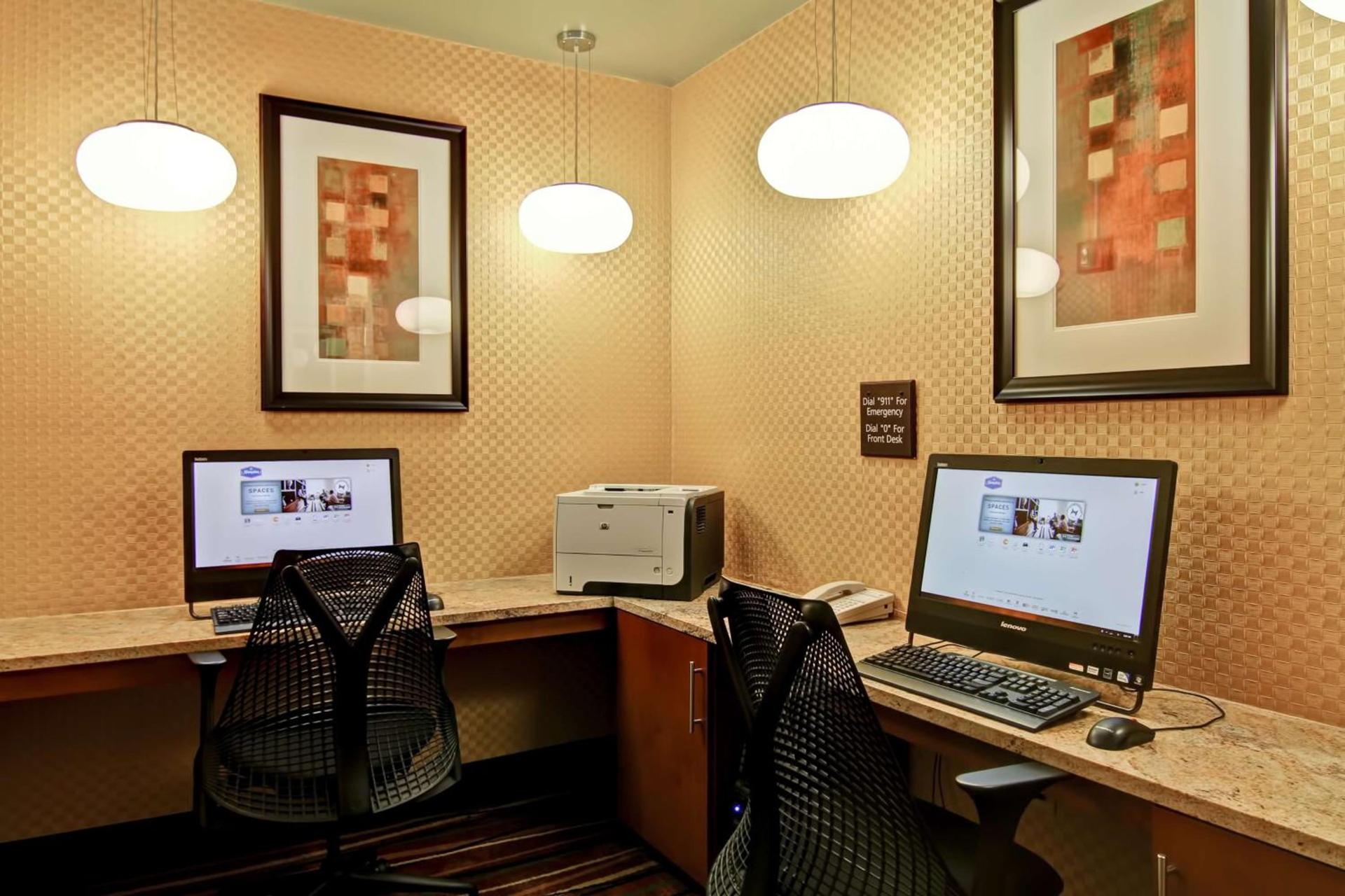Hampton Inn & Suites Leesburg photo 35