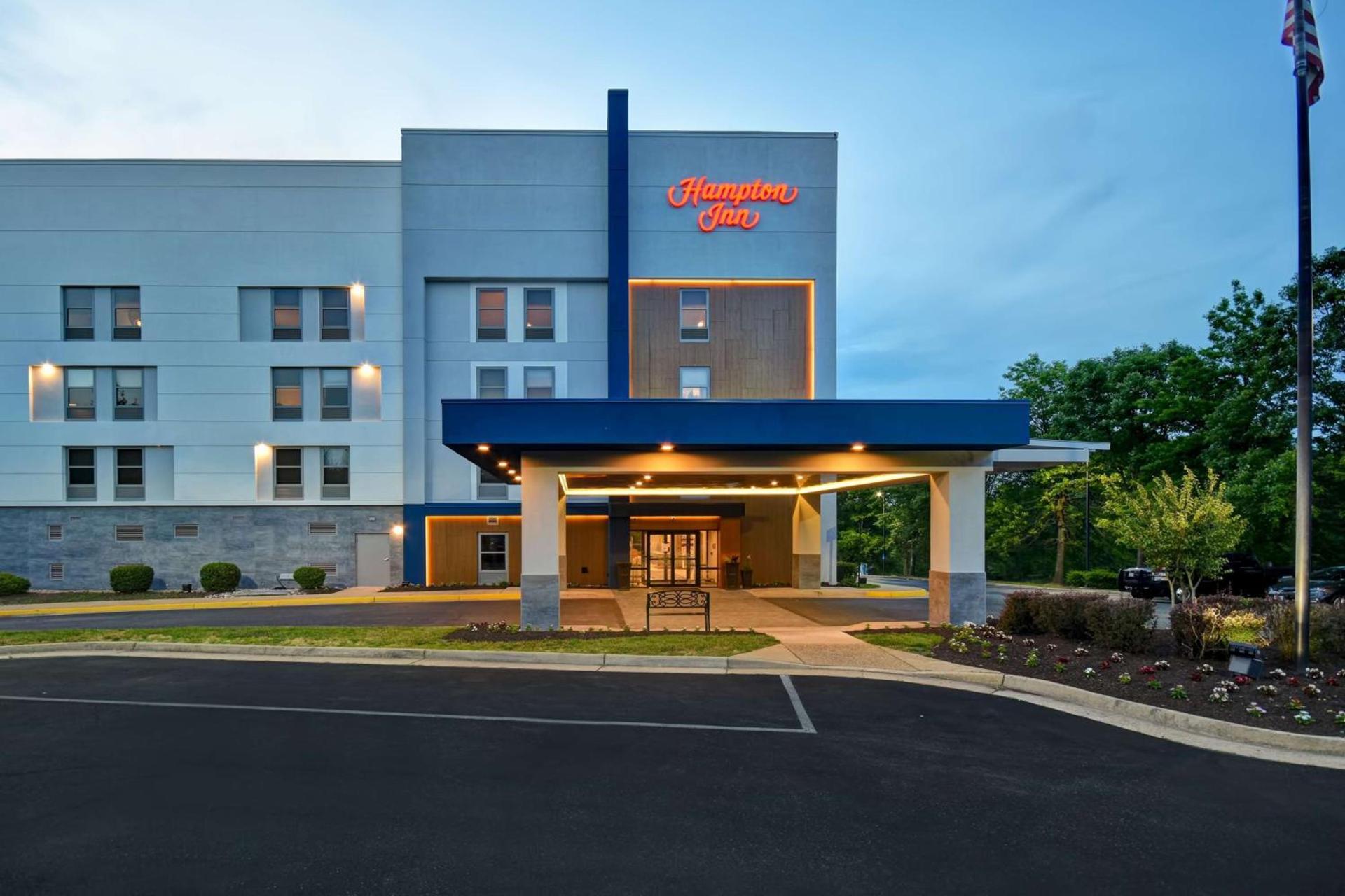 Hampton Inn Potomac Mills Woodbridge photo 3