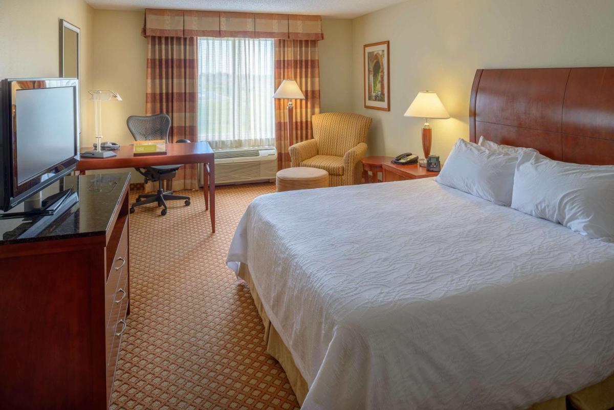Hilton Garden Inn Joplin photo 8