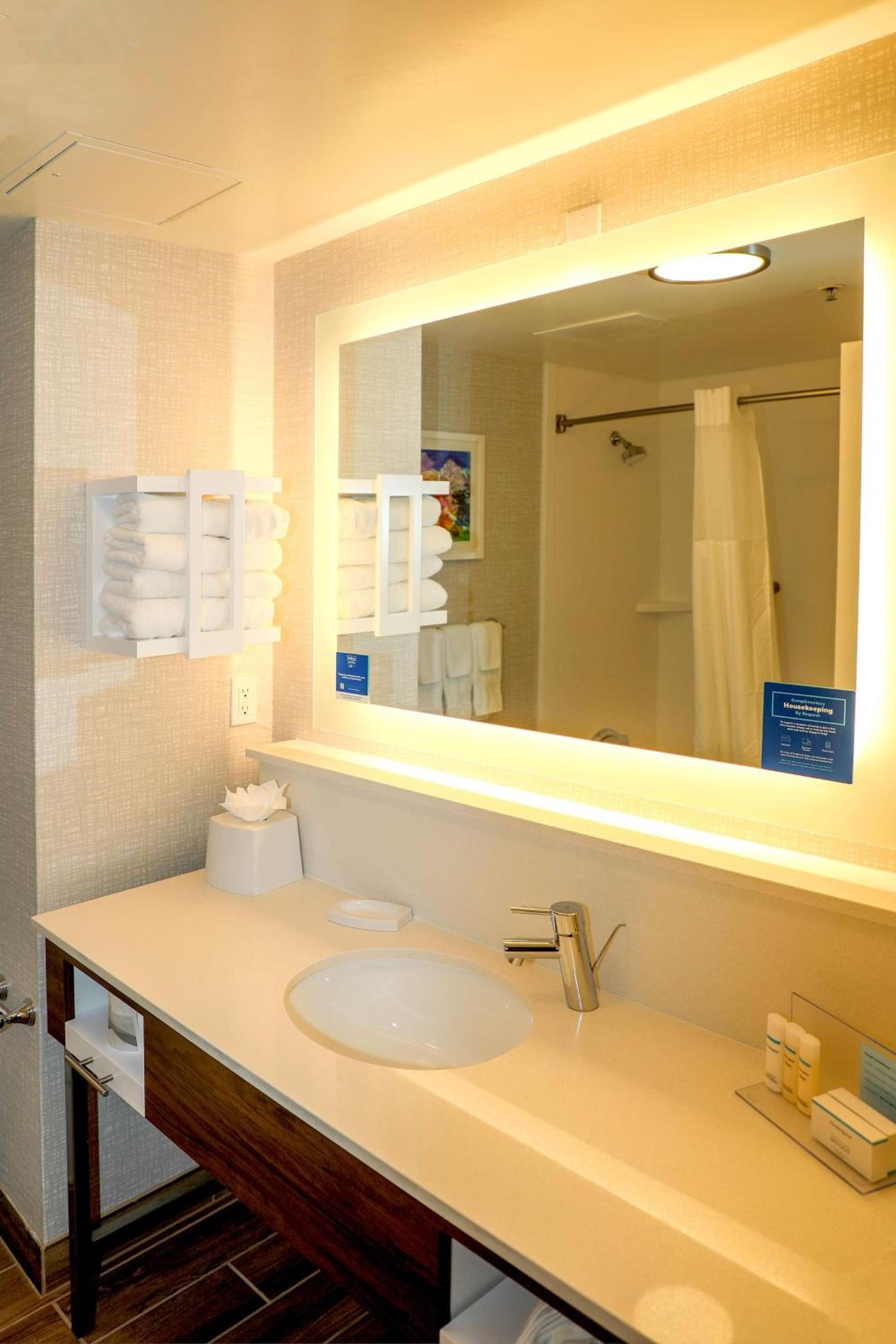 Hampton Inn Ellensburg photo 29