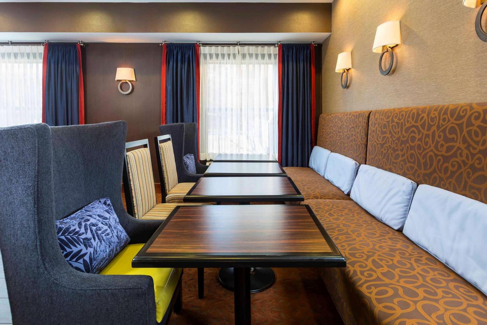 Hampton Inn Youngstown/Boardman photo 3