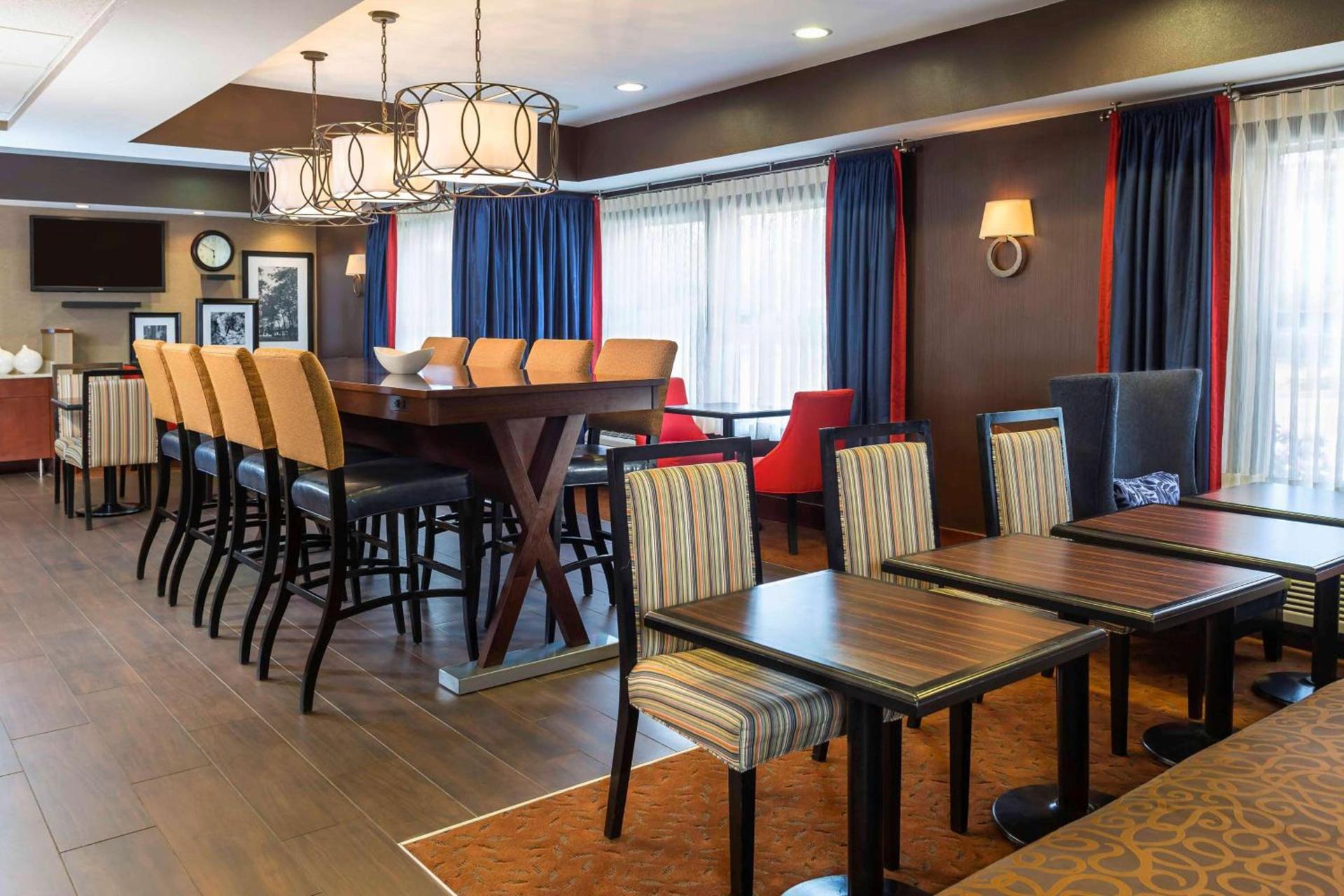 Hampton Inn Youngstown/Boardman photo 5