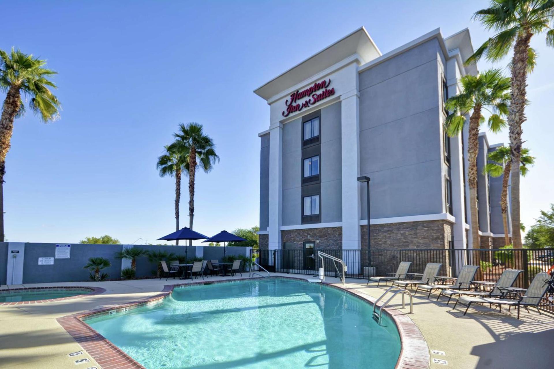 Hampton Inn & Suites Yuma photo 7