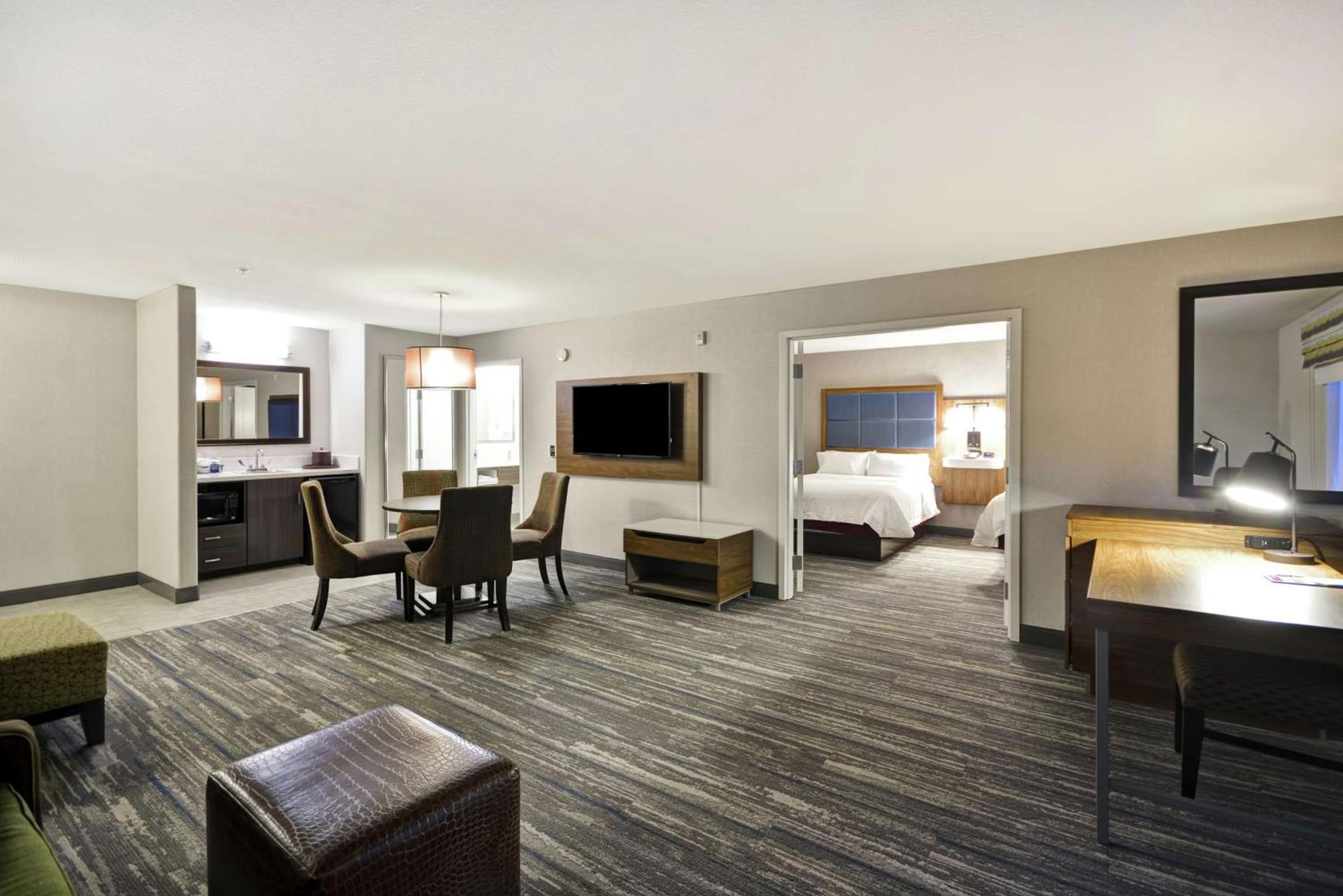 Hampton Inn & Suites Yuma photo 17