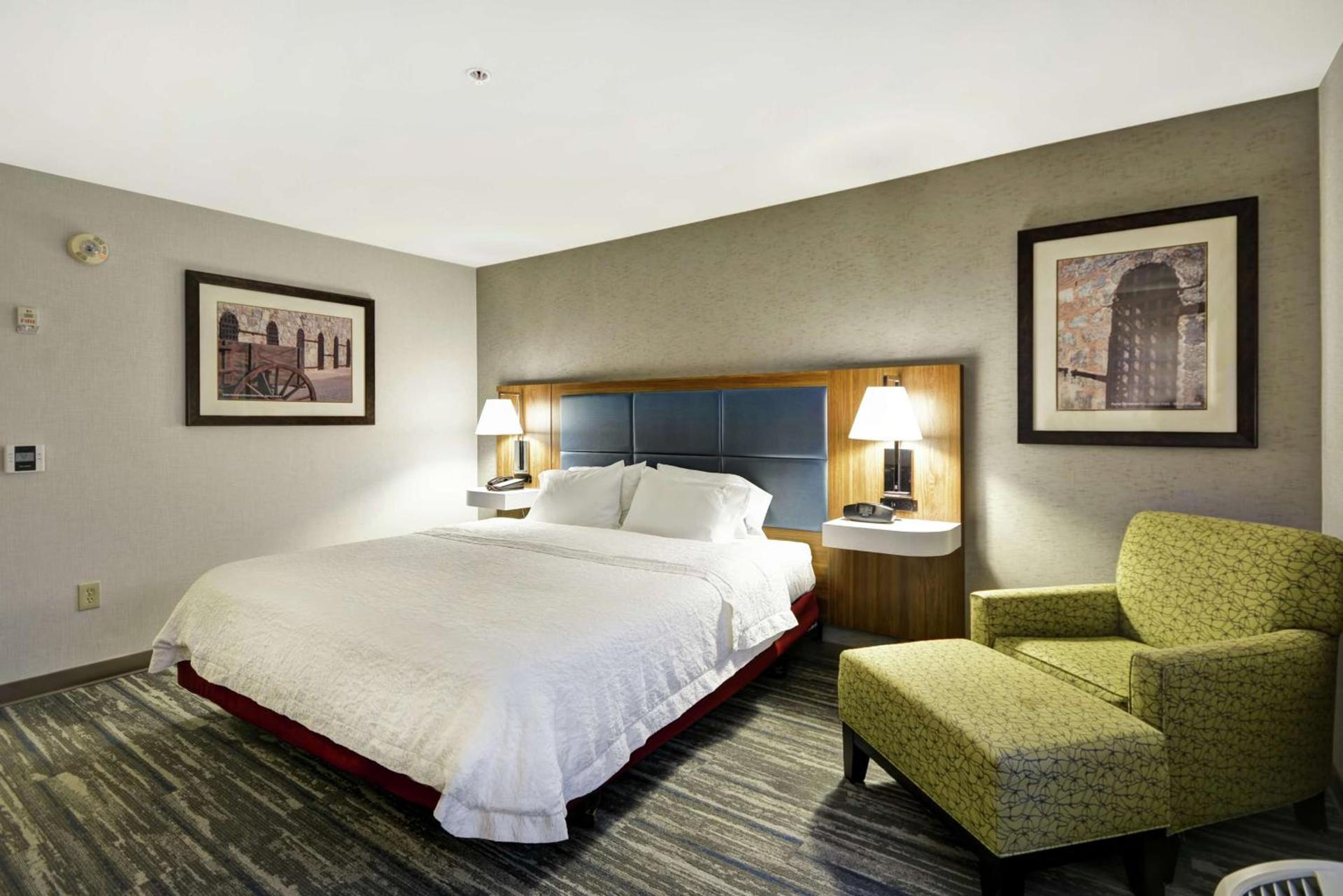 Hampton Inn & Suites Yuma photo 26