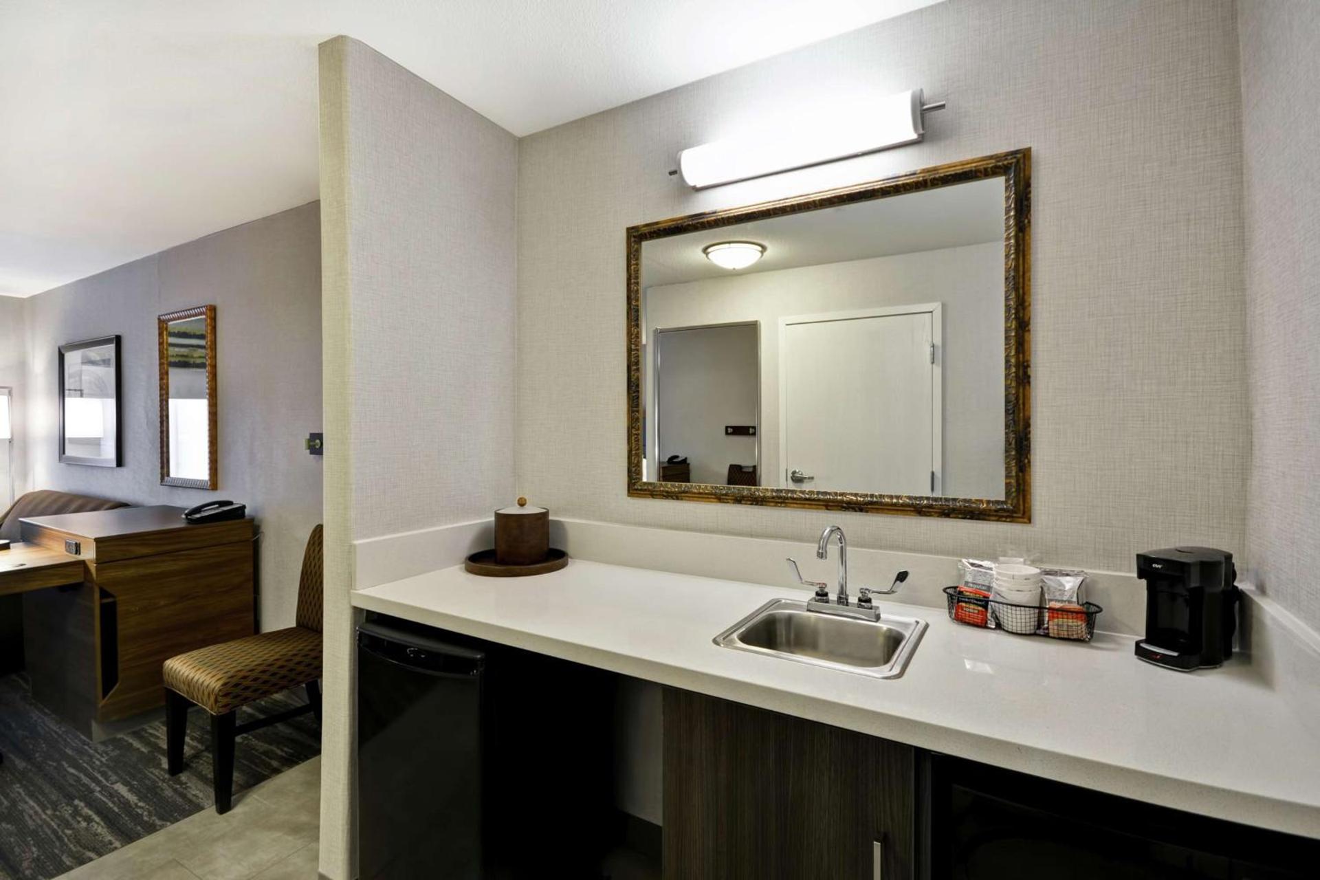 Hampton Inn & Suites Yuma photo 44