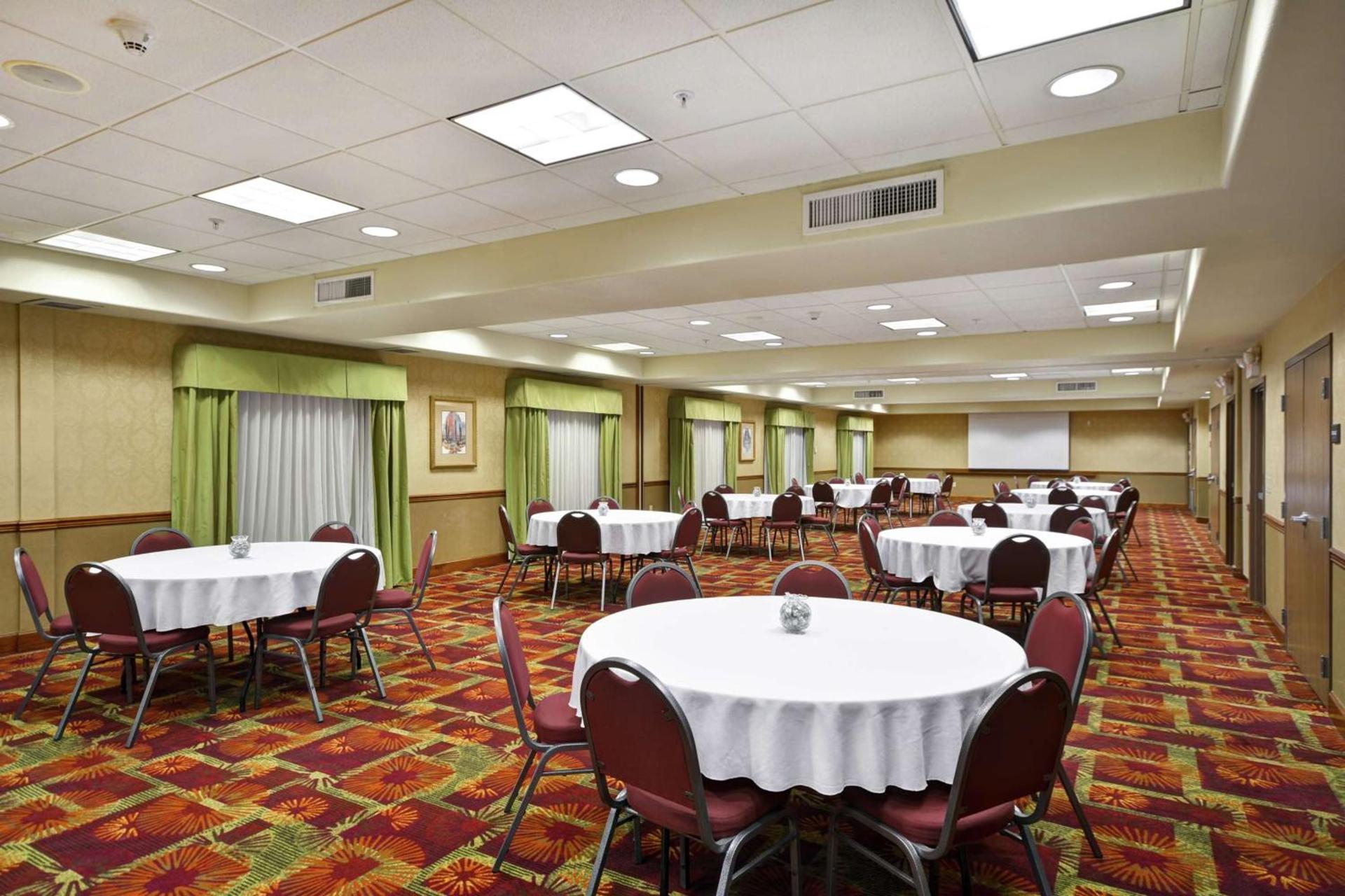 Hampton Inn & Suites Yuma photo 42