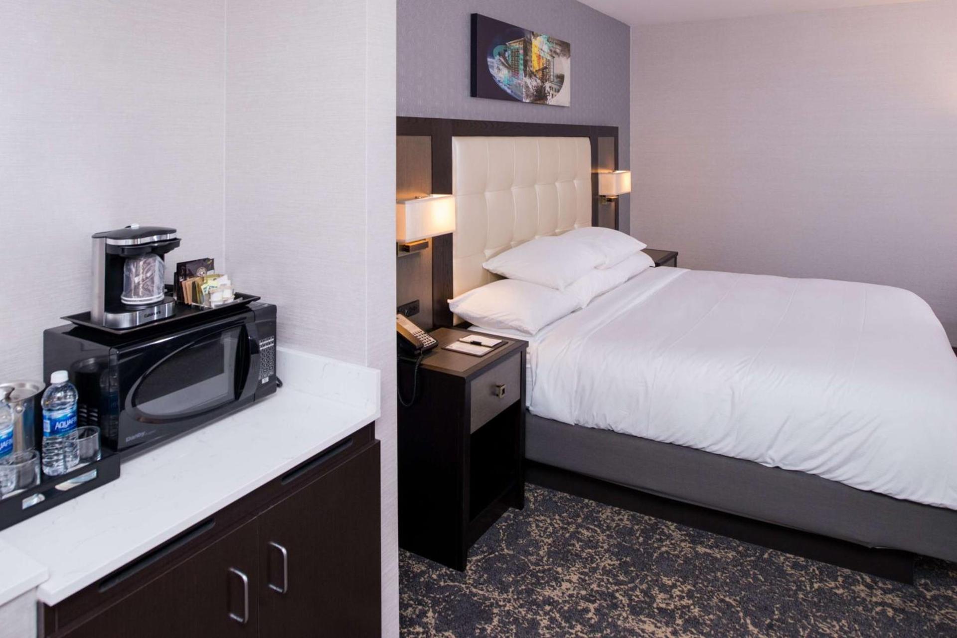 DoubleTree by Hilton Utica photo 26