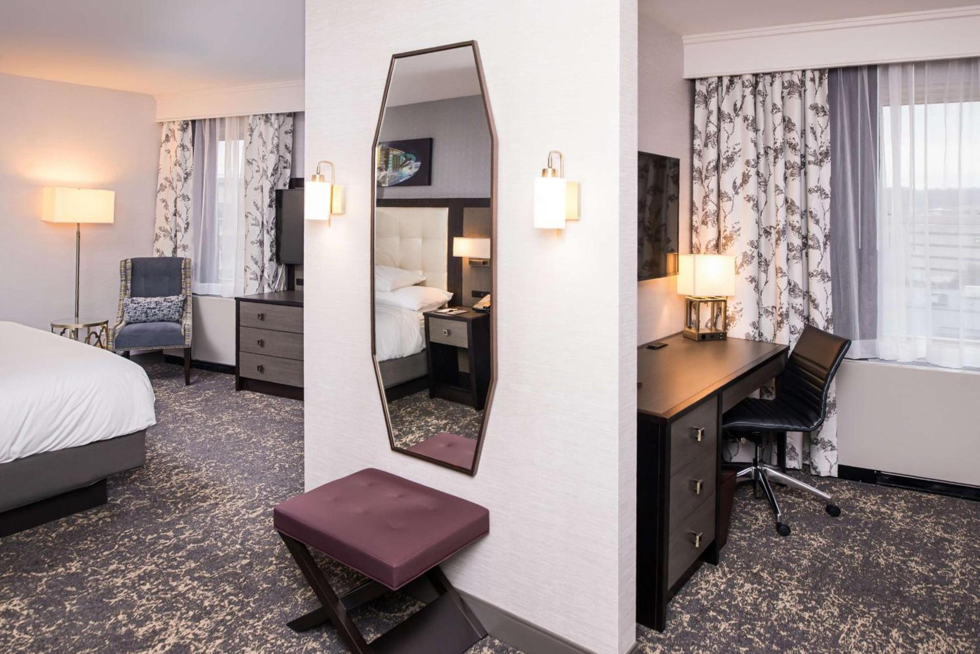DoubleTree by Hilton Utica photo 31