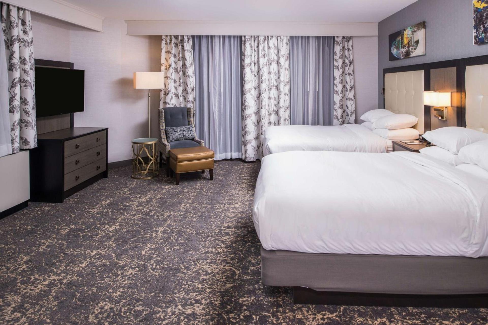 DoubleTree by Hilton Utica photo 54