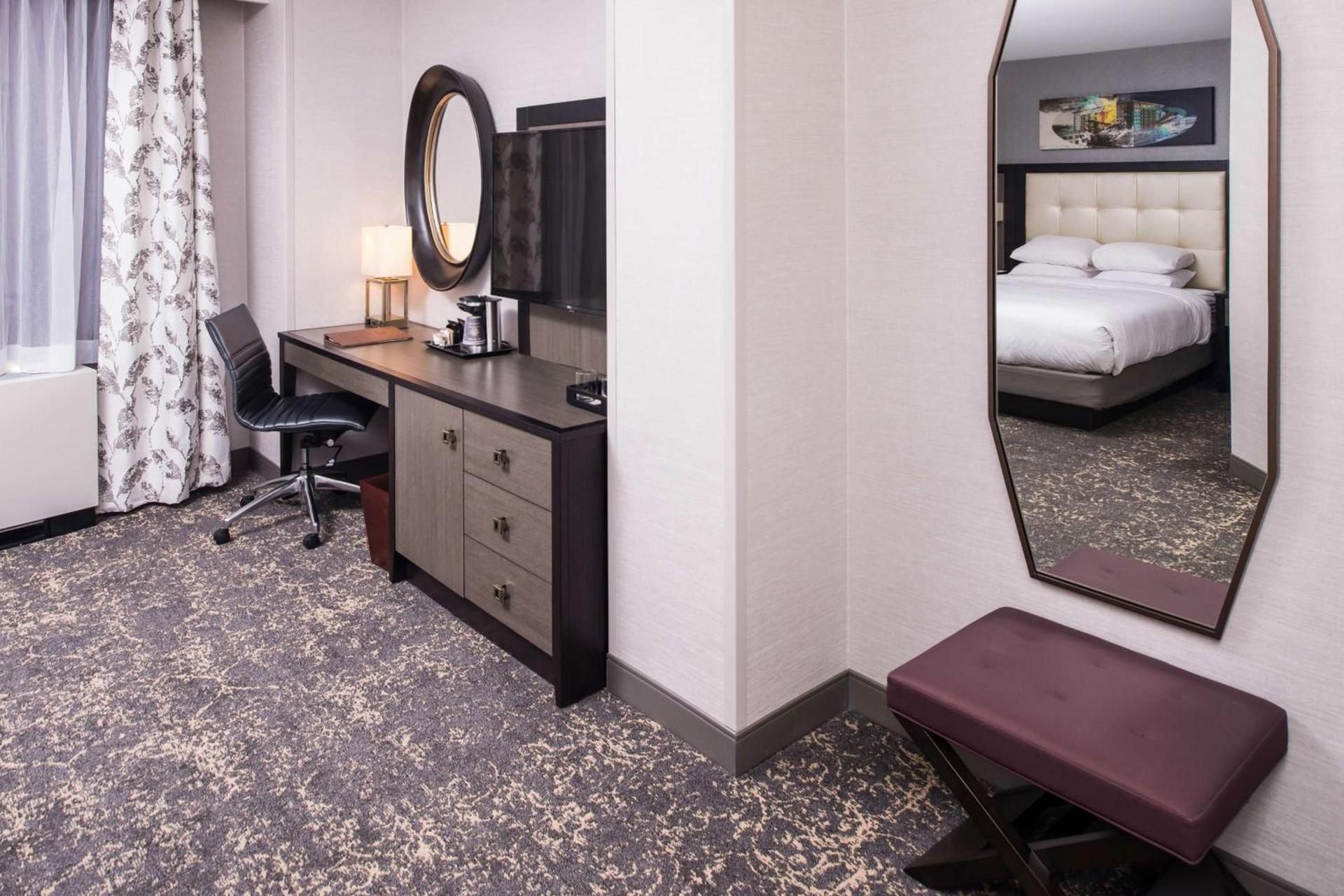 DoubleTree by Hilton Utica photo 60