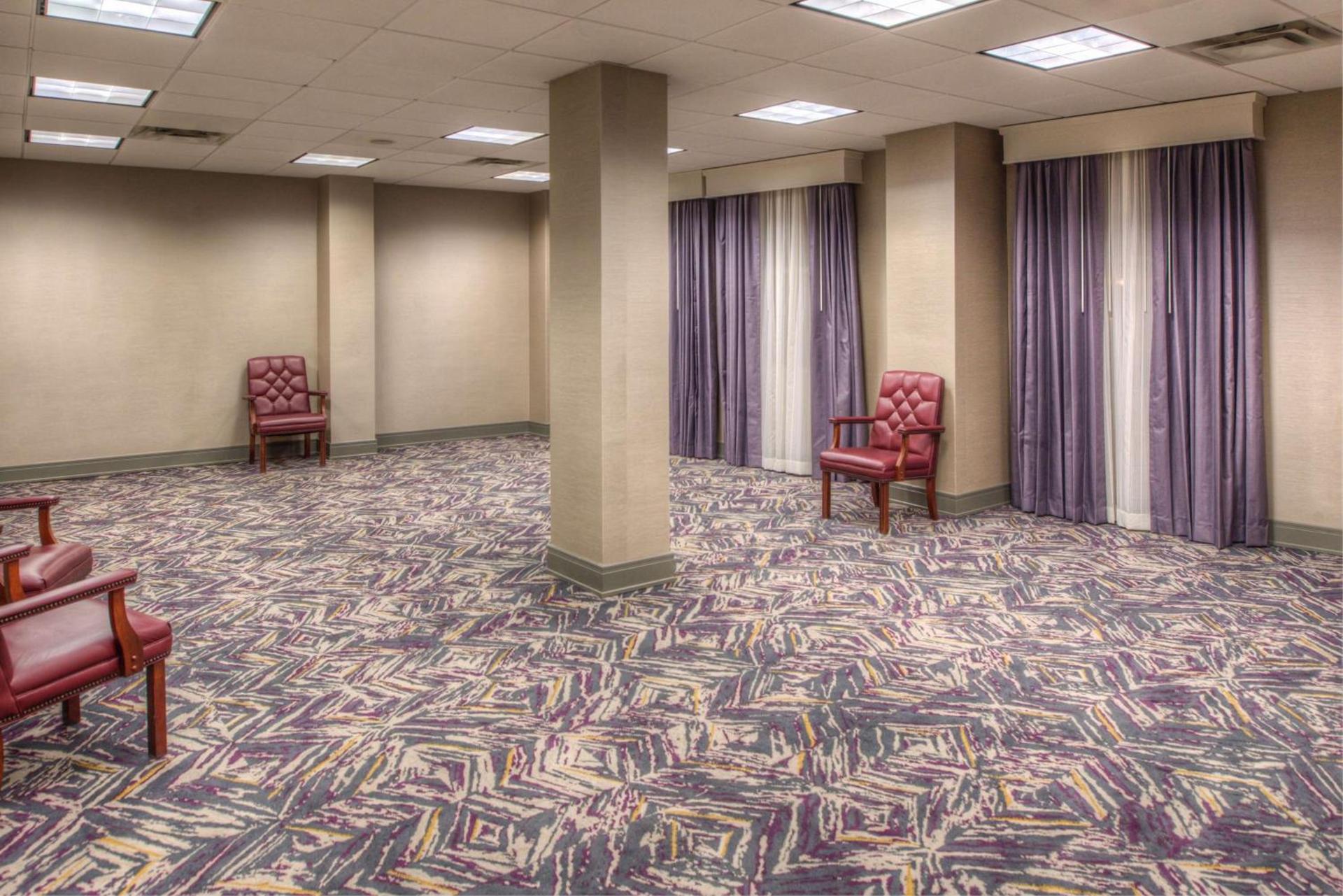 DoubleTree by Hilton Utica photo 80