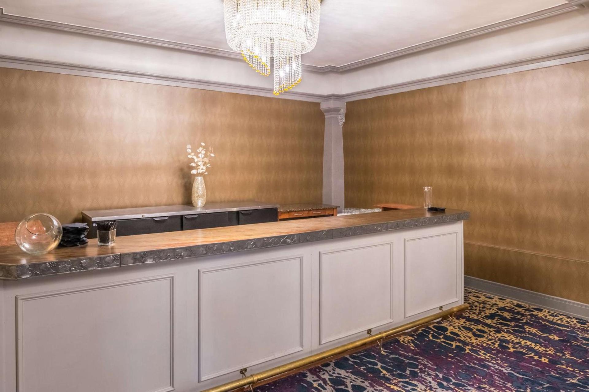 DoubleTree by Hilton Utica photo 93