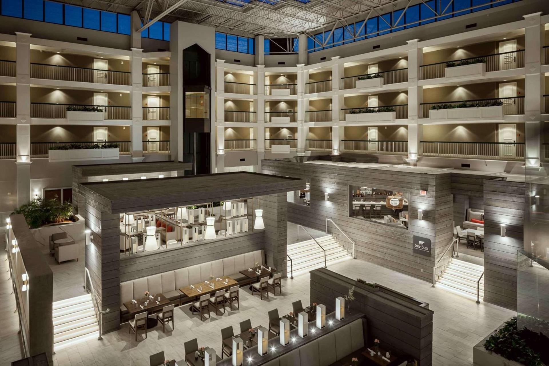 Hilton Suites Brentwood photo 28