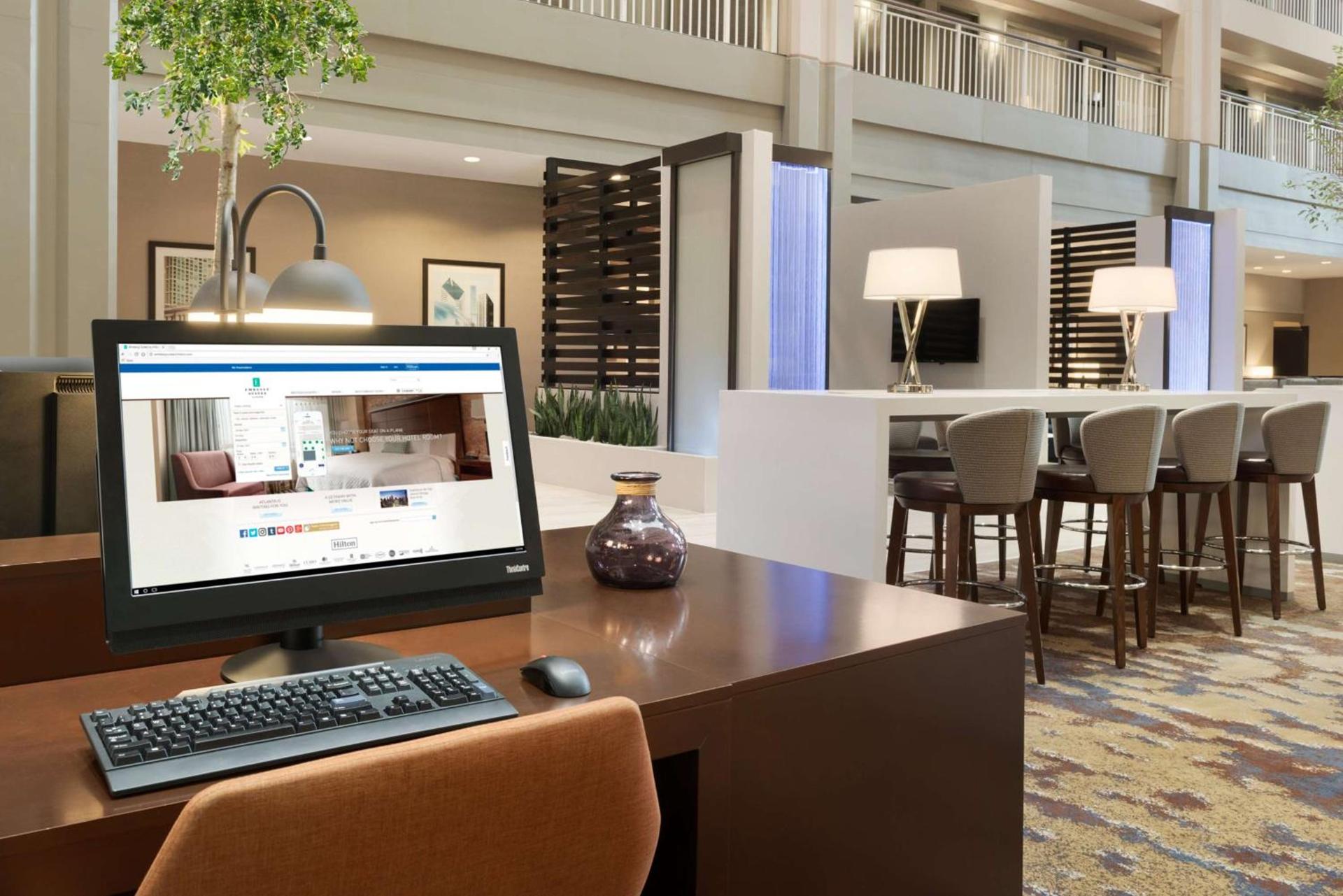 Embassy Suites by Hilton Chicago Lombard photo 51