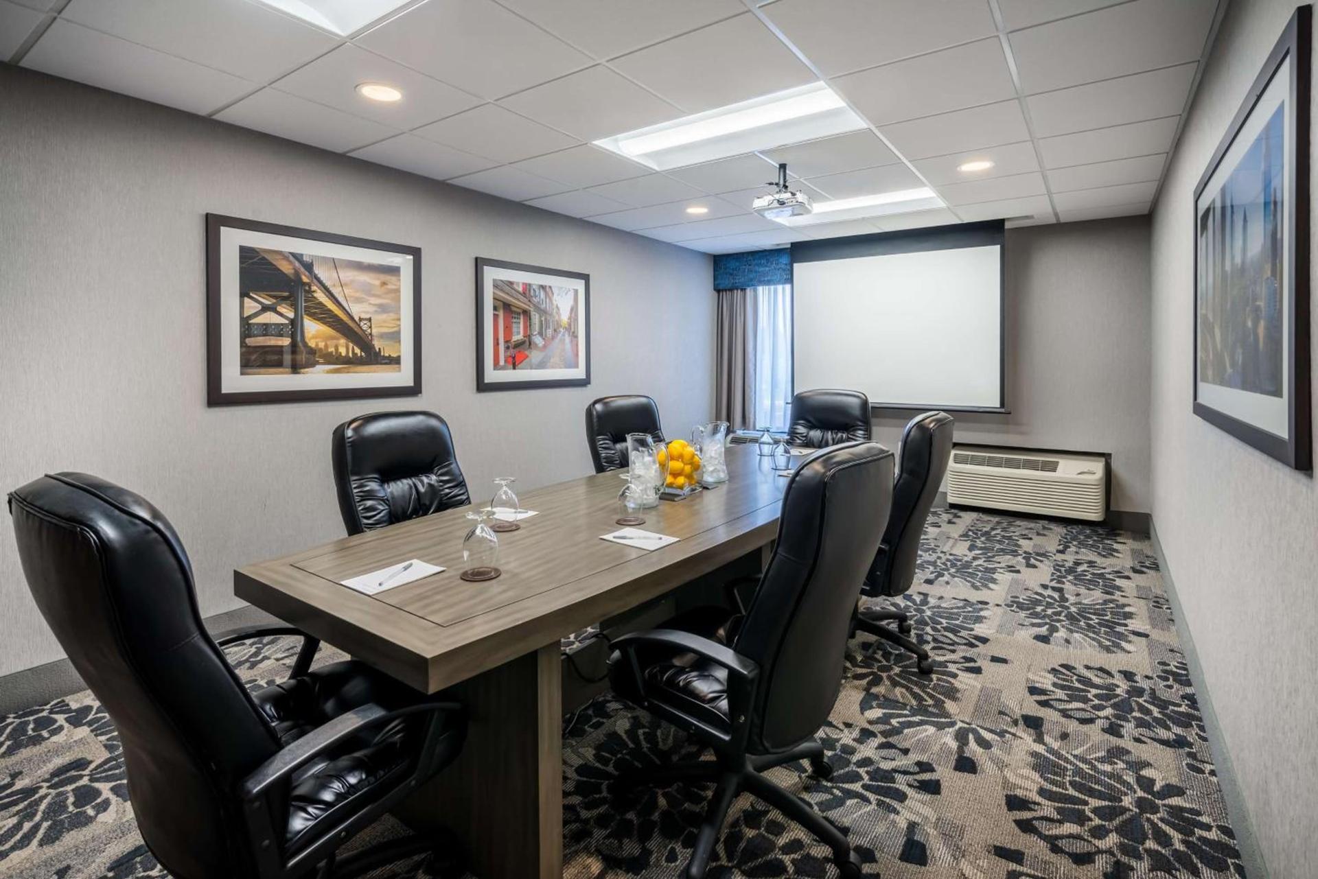 Hampton Inn Plymouth Meeting photo 14