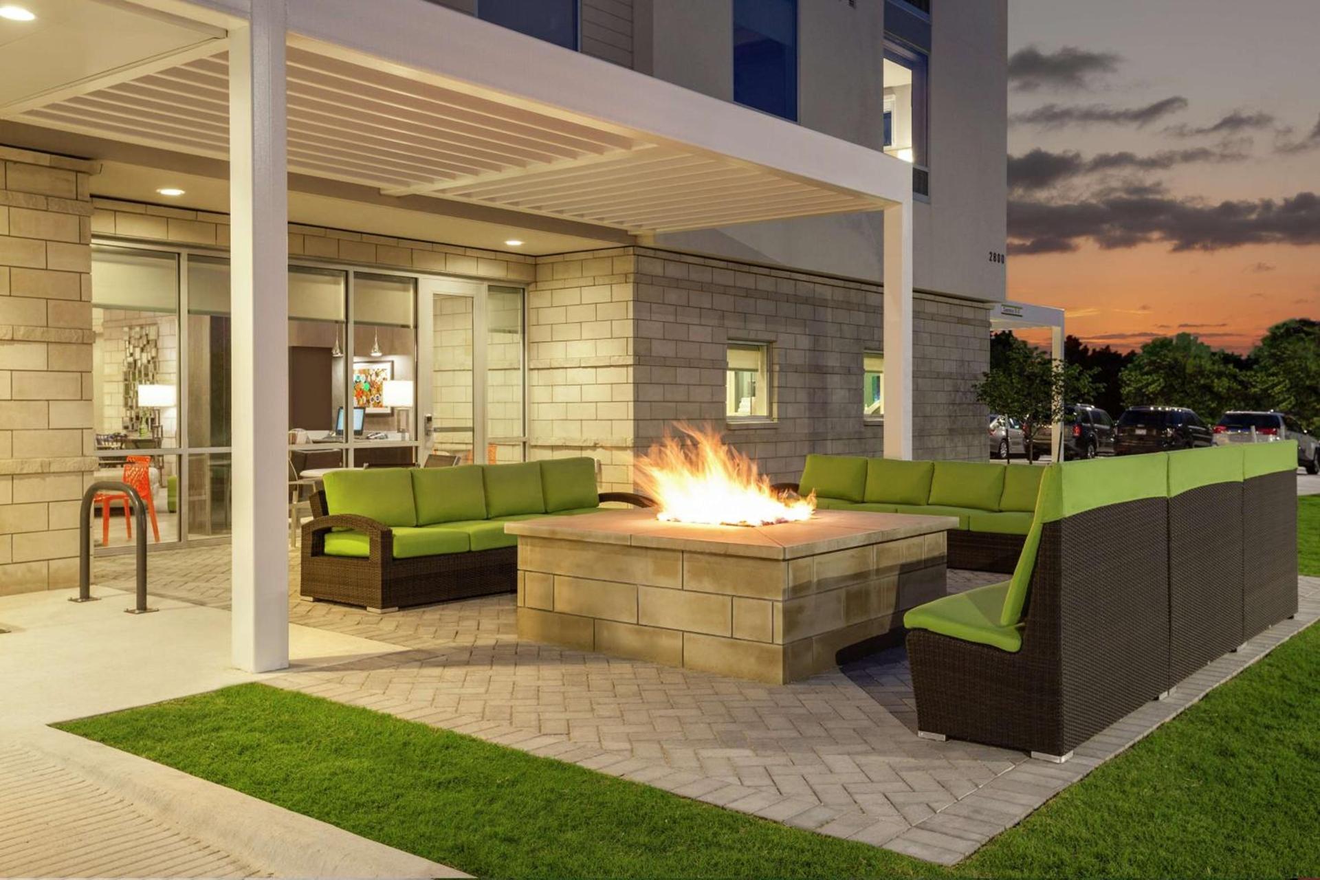 Home2 Suites by Hilton Austin North/Near the Domain, TX photo 7