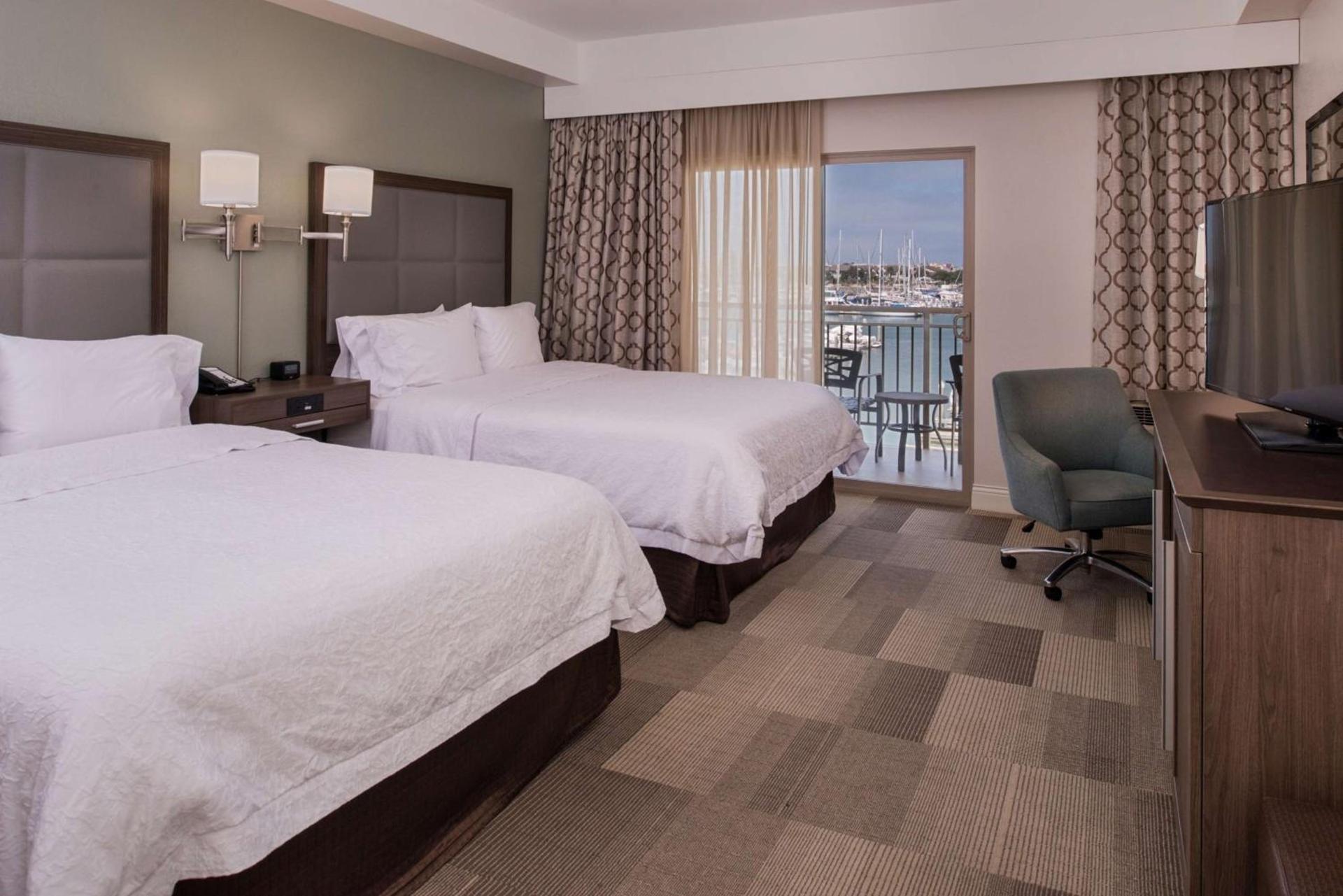 Hampton Inn Channel Islands Harbor photo 23