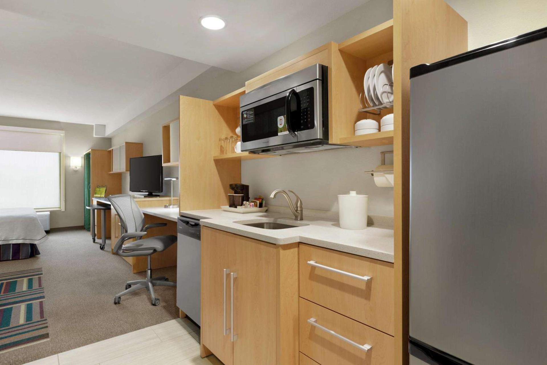 Home2 Suites by Hilton Austin North/Near the Domain, TX photo 28